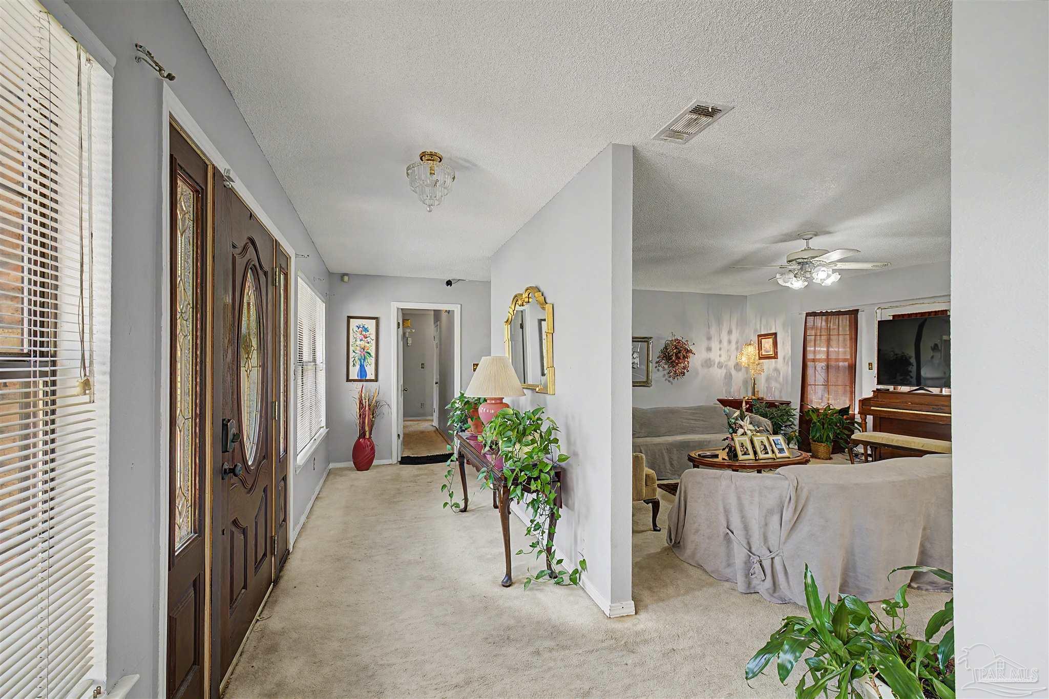 2017 E Cross Street Pensacola FL 32503