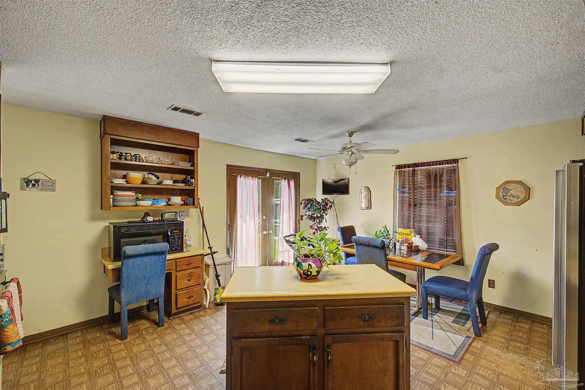 2017 E Cross Street Pensacola FL 32503