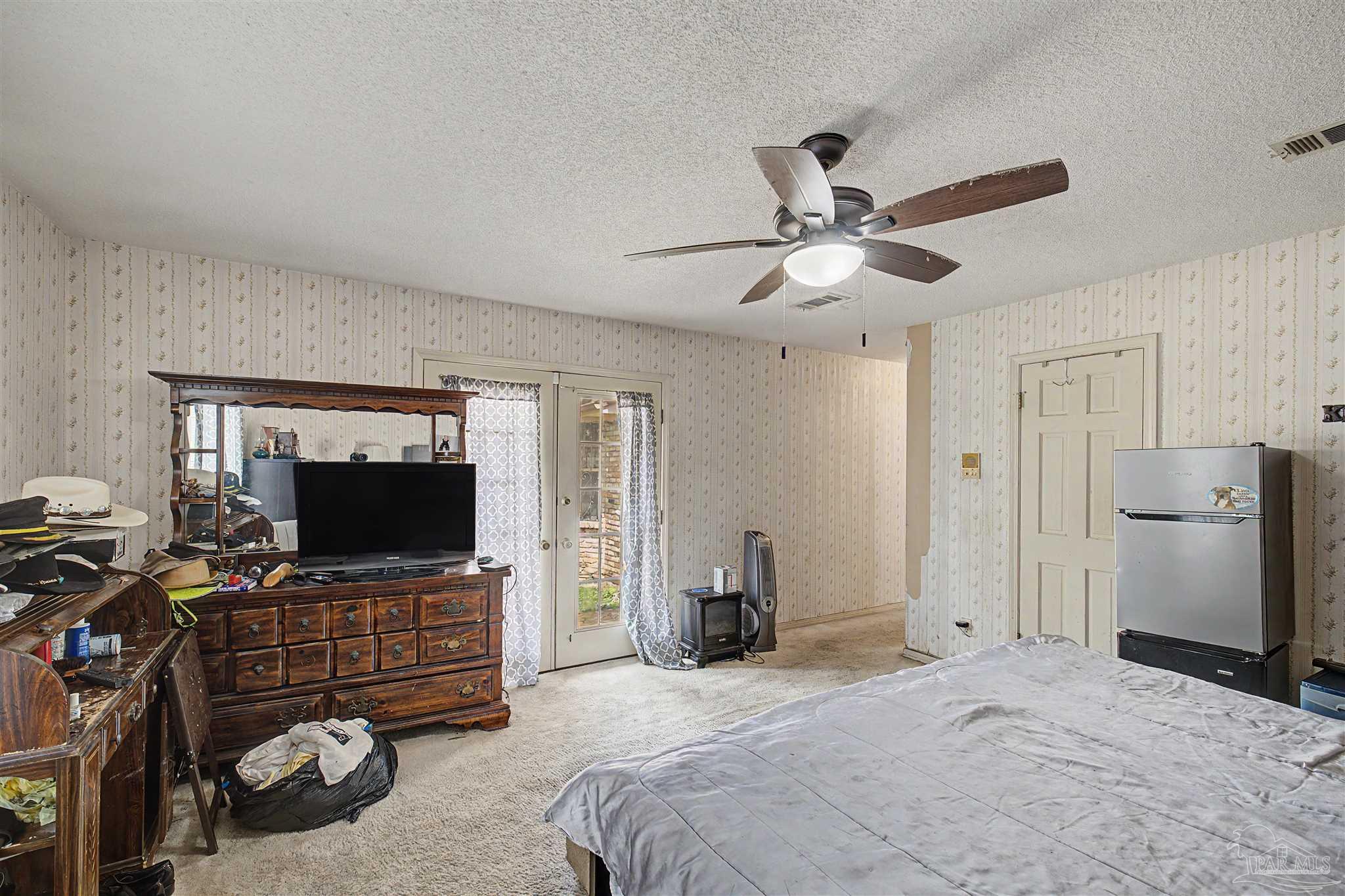 2017 E Cross Street Pensacola FL 32503