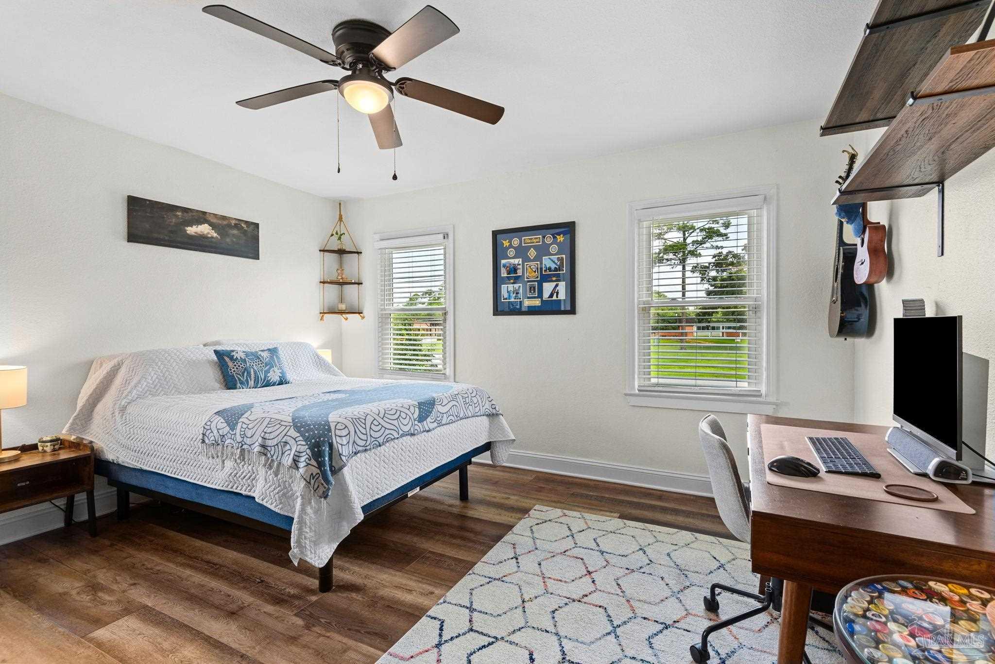 4905 Kinnear Avenue Pensacola FL 32506