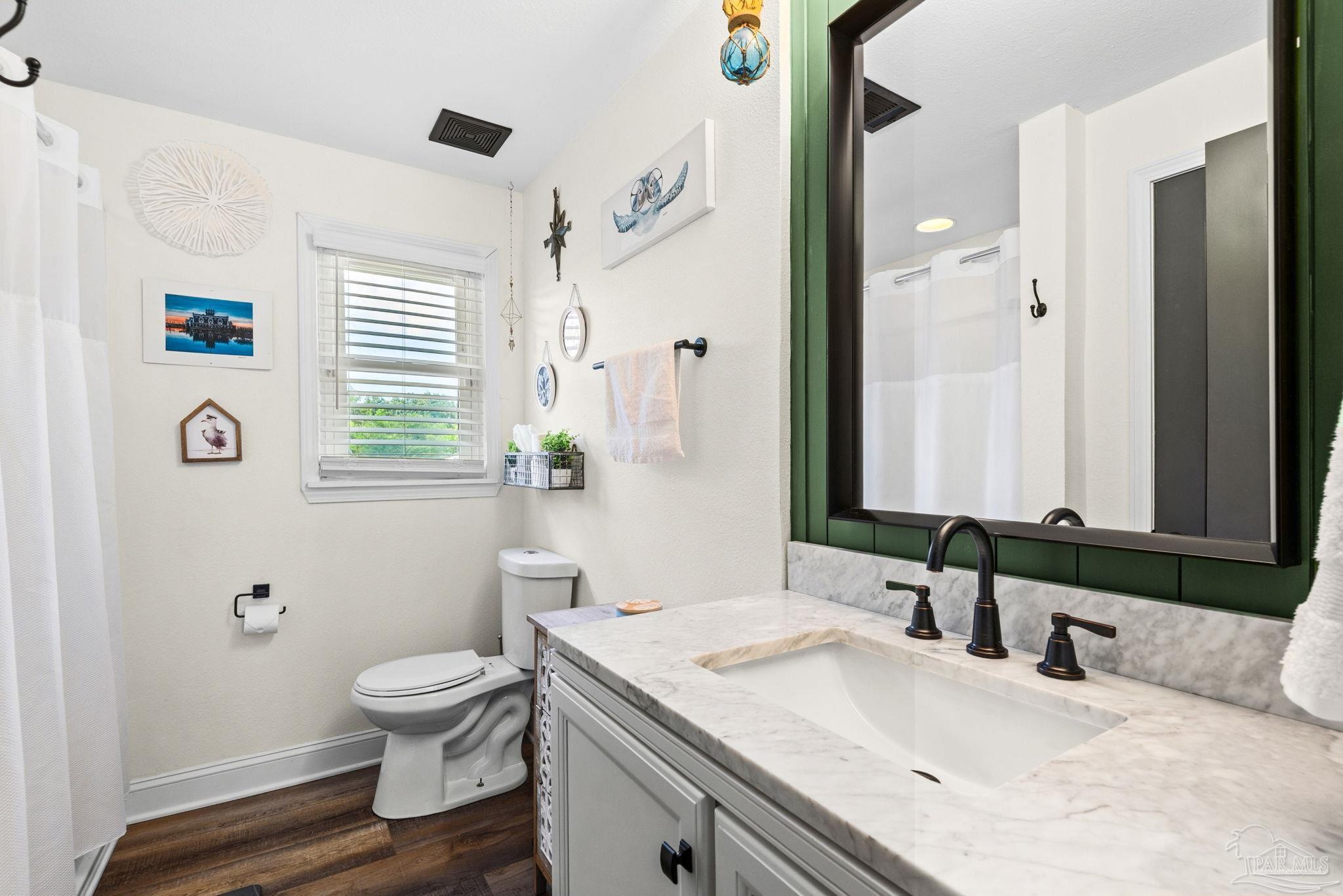 4905 Kinnear Avenue Pensacola FL 32506