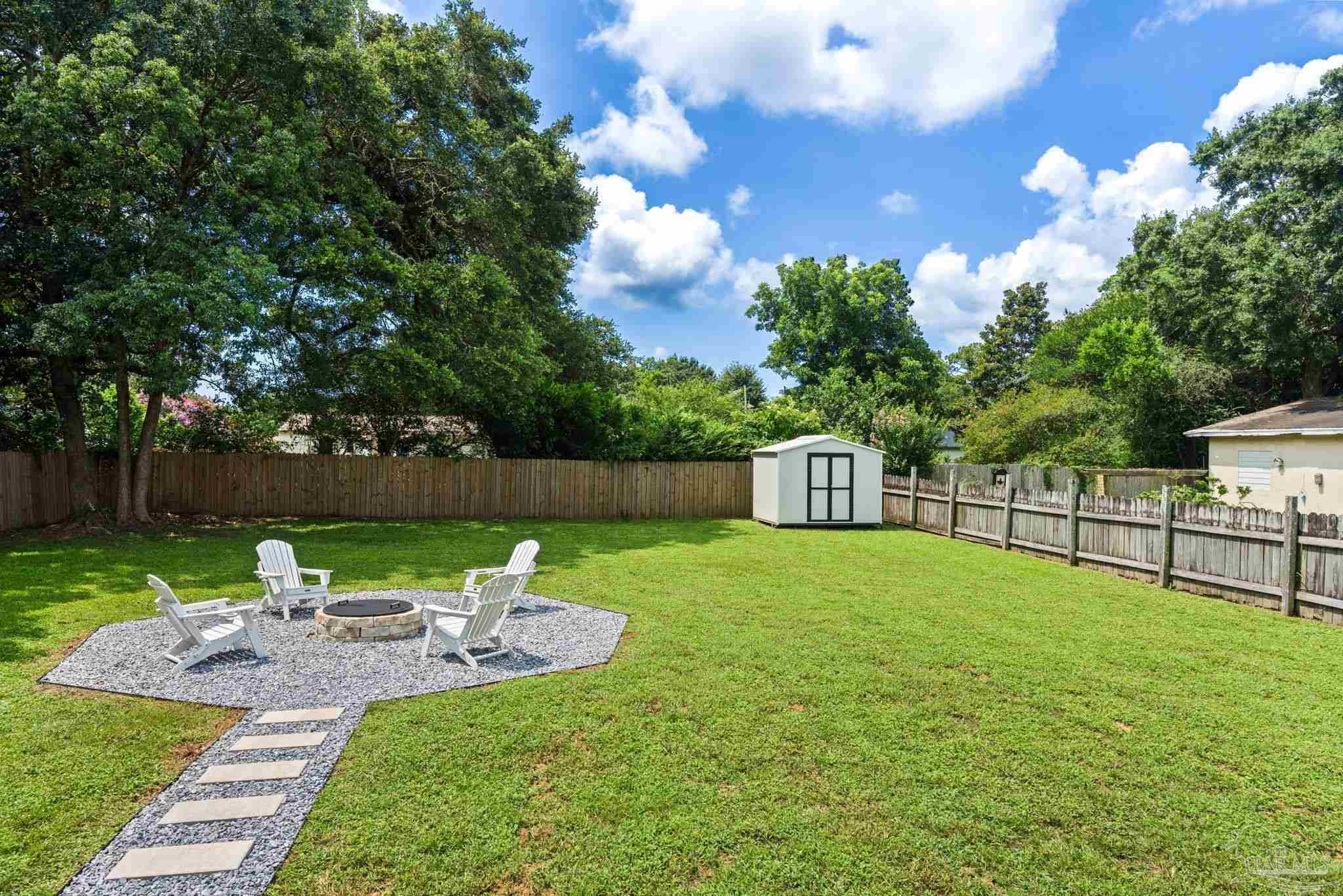 4905 Kinnear Avenue Pensacola FL 32506