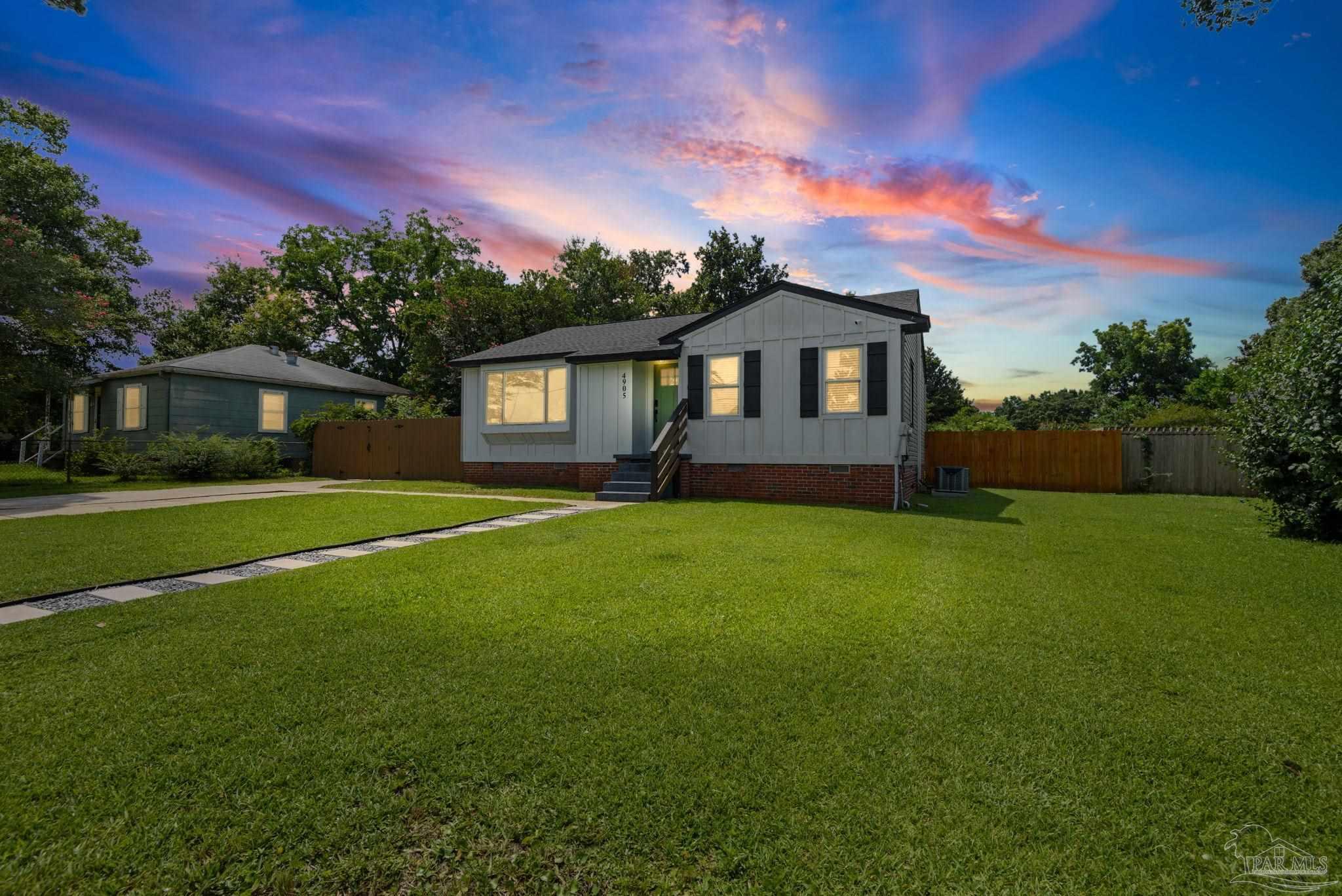 4905 Kinnear Avenue Pensacola FL 32506