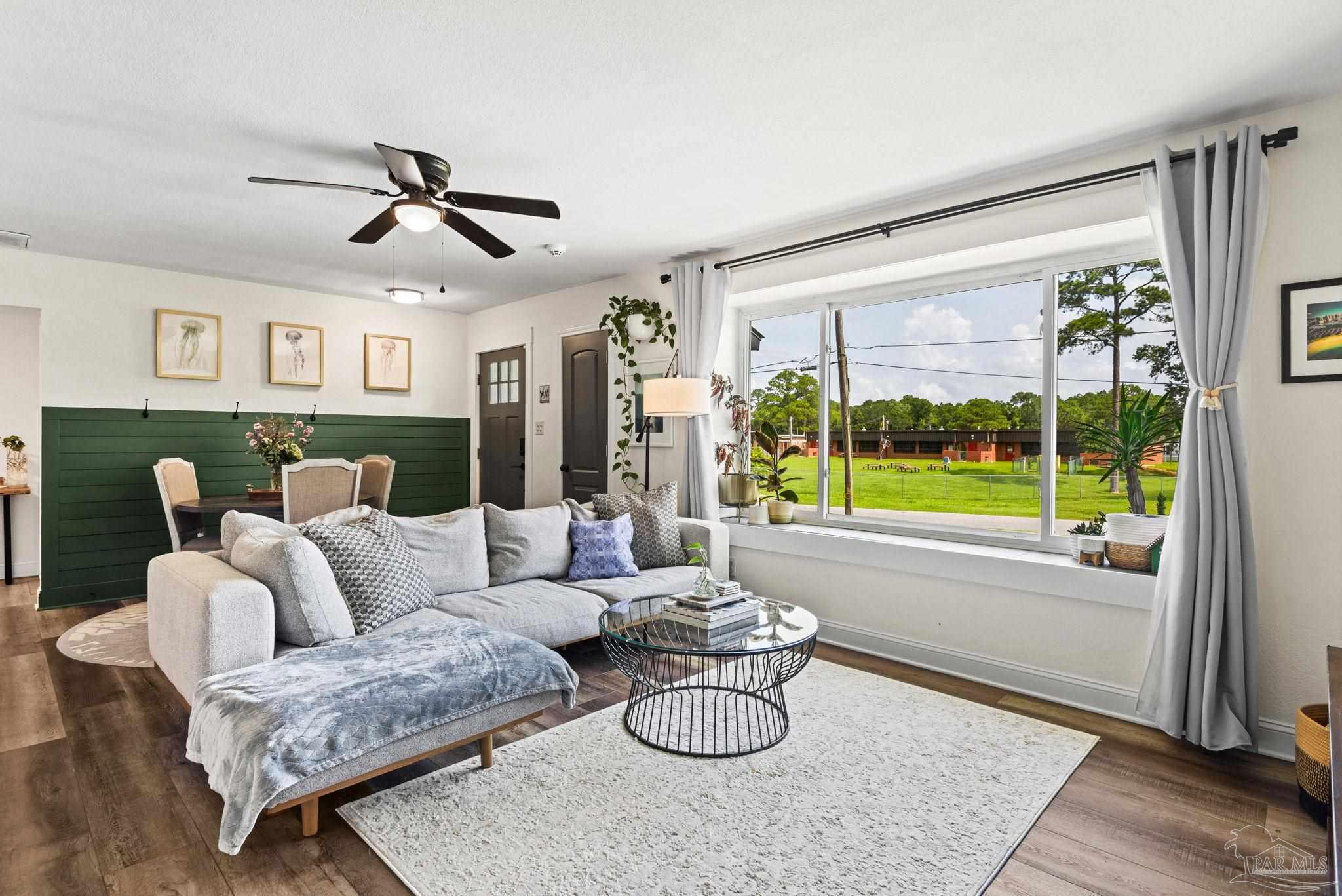 4905 Kinnear Avenue Pensacola FL 32506