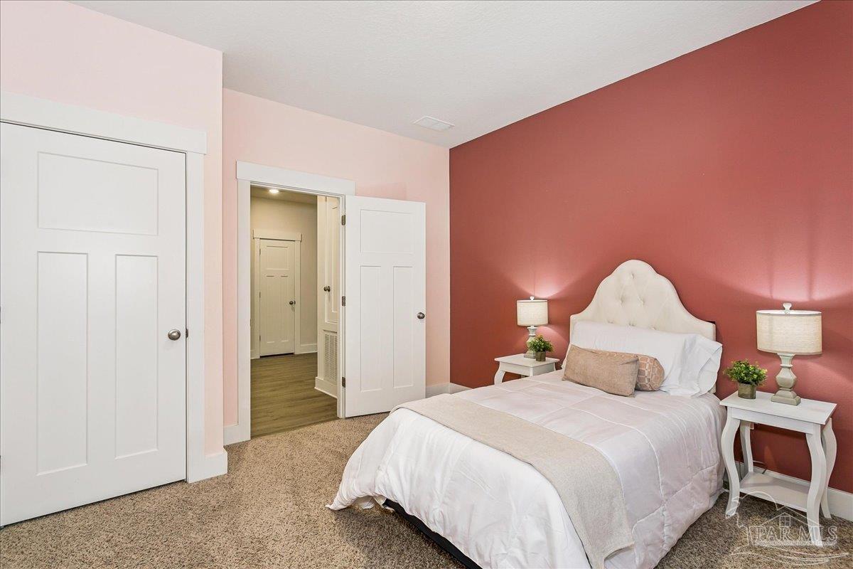 1917 Noleka Court Navarre FL 32566
