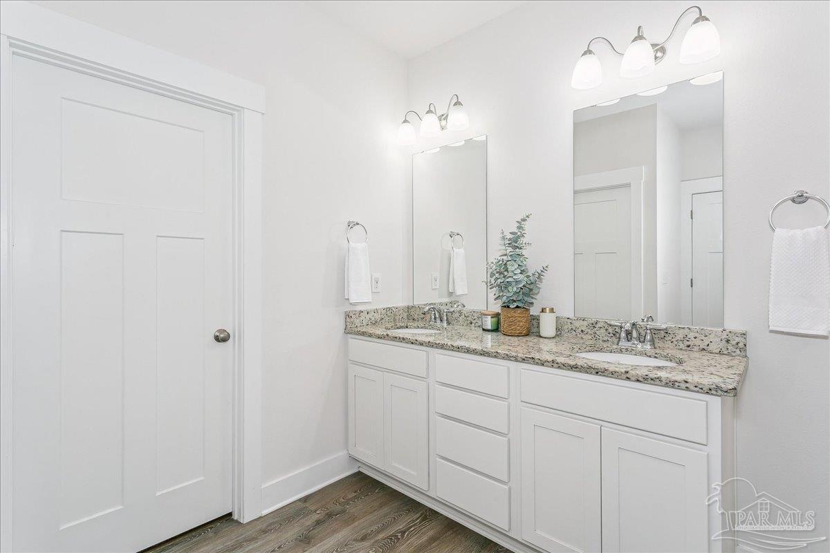 1917 Noleka Court Navarre FL 32566