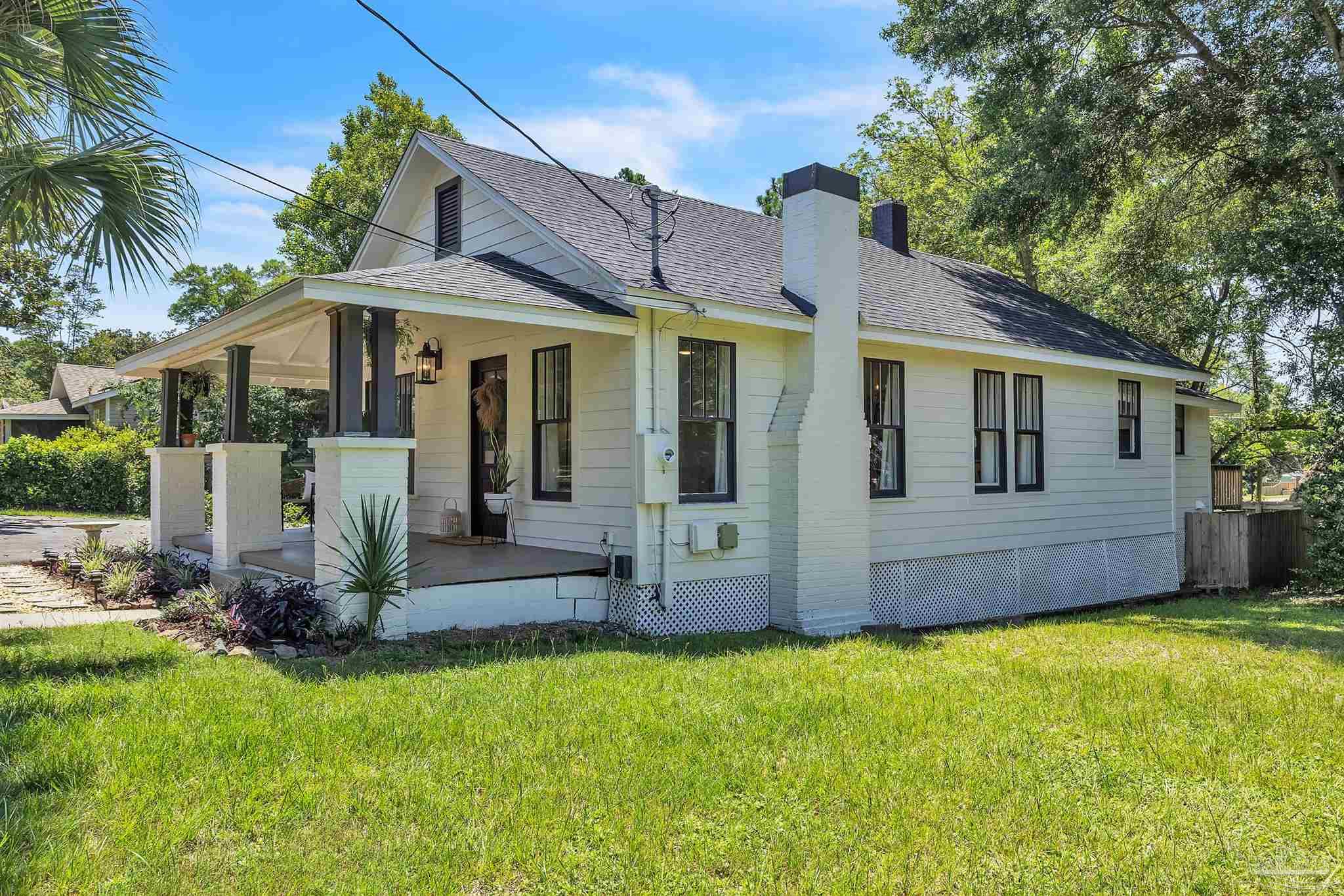 2025 W Wright Street Pensacola FL 32502