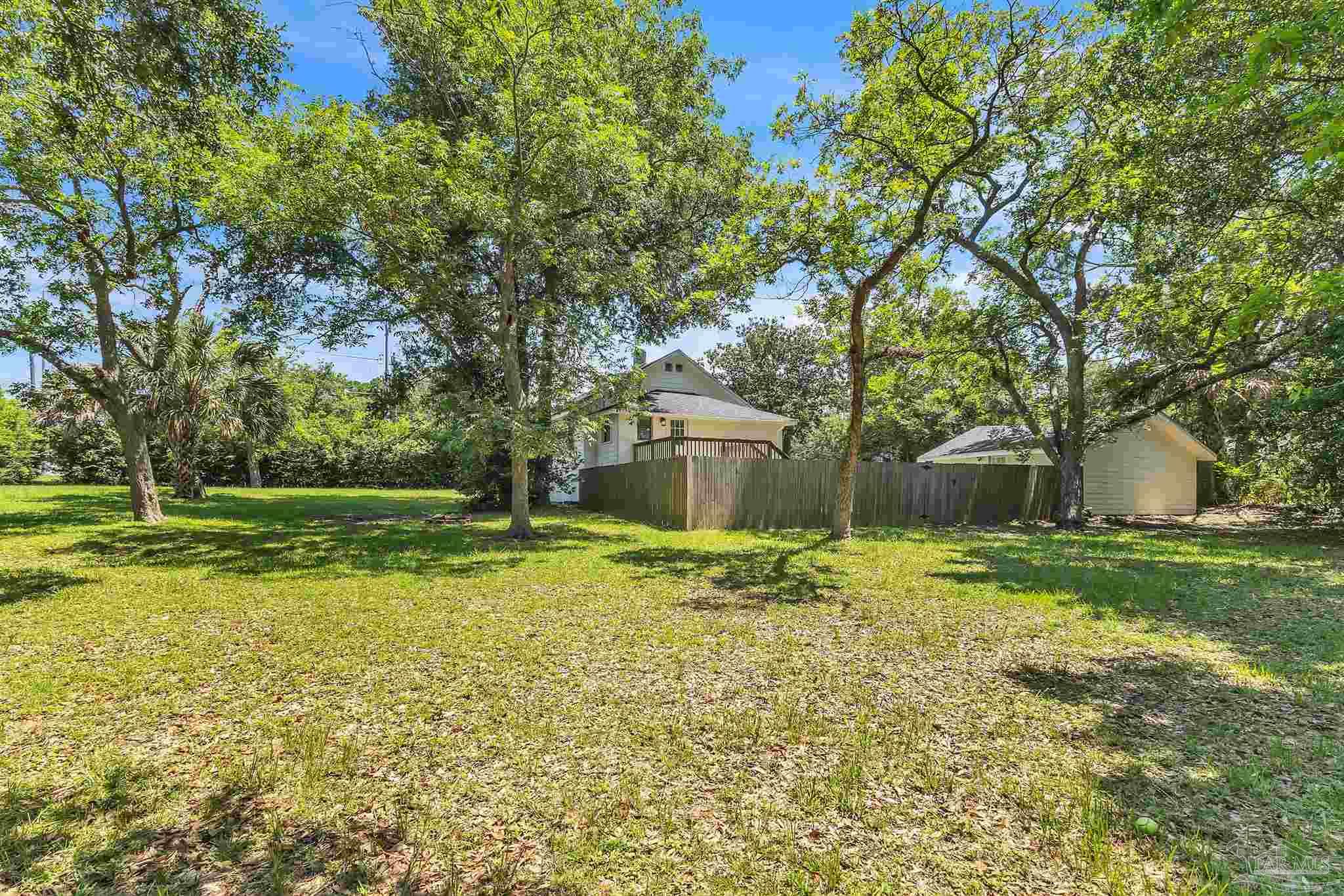 2025 W Wright Street Pensacola FL 32502