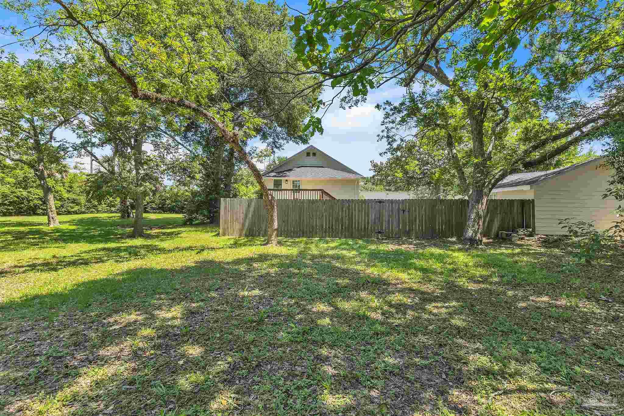 2025 W Wright Street Pensacola FL 32502