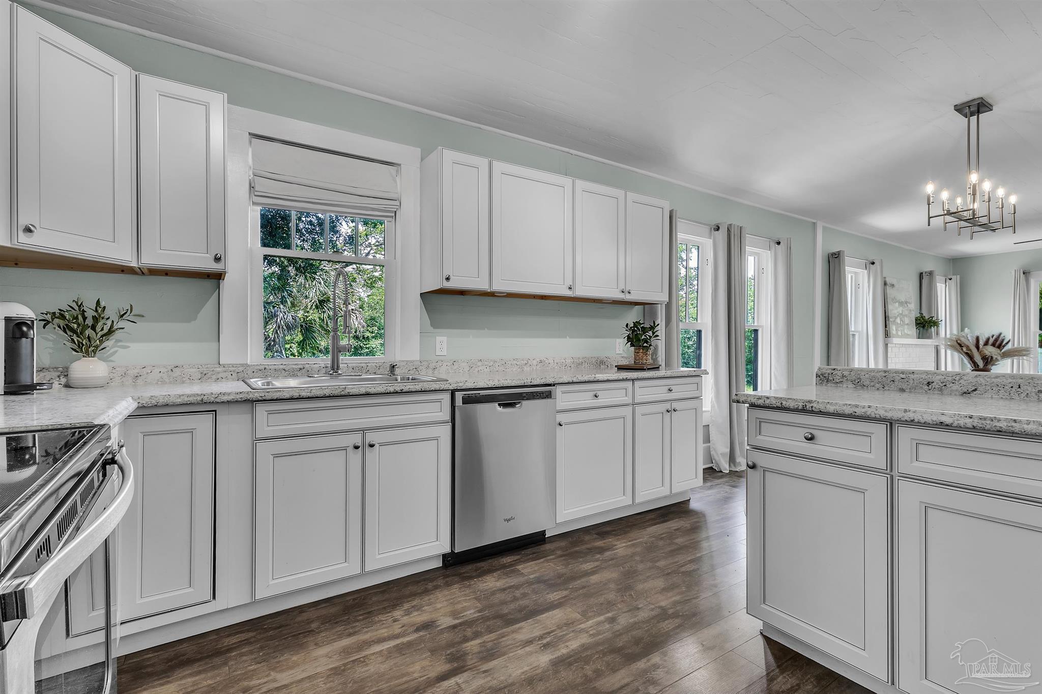 2025 W Wright Street Pensacola FL 32502