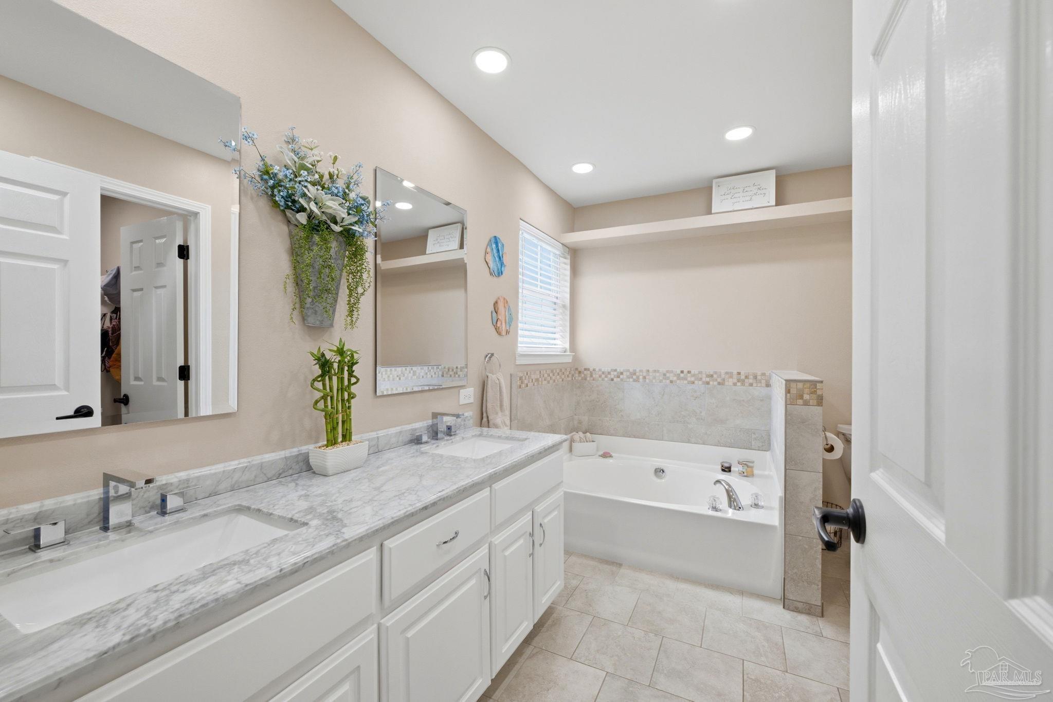 7953 Lola Circle Navarre FL 32566