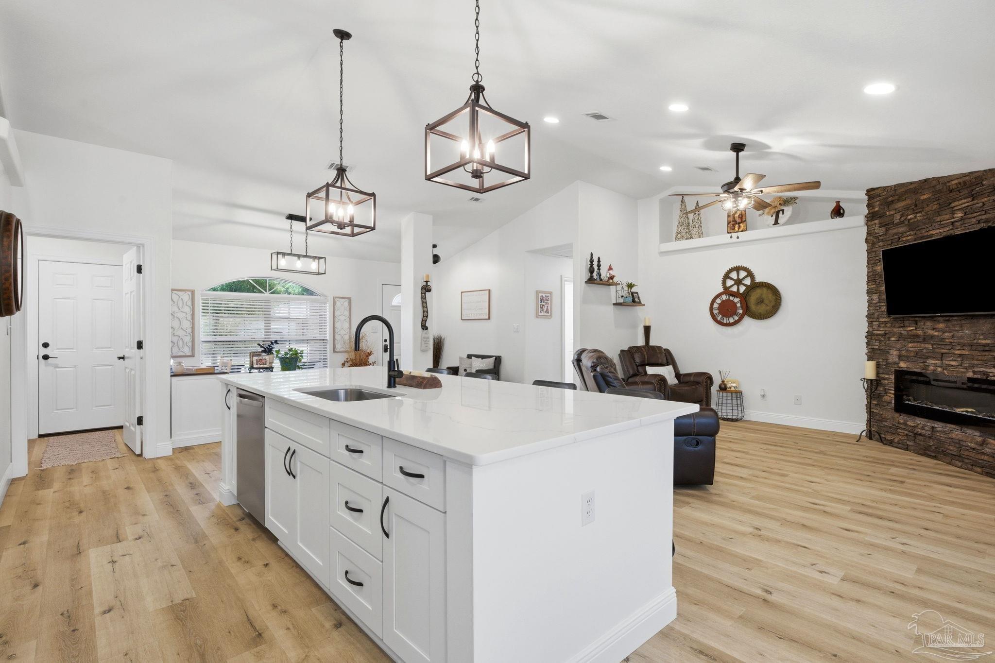 7953 Lola Circle Navarre FL 32566