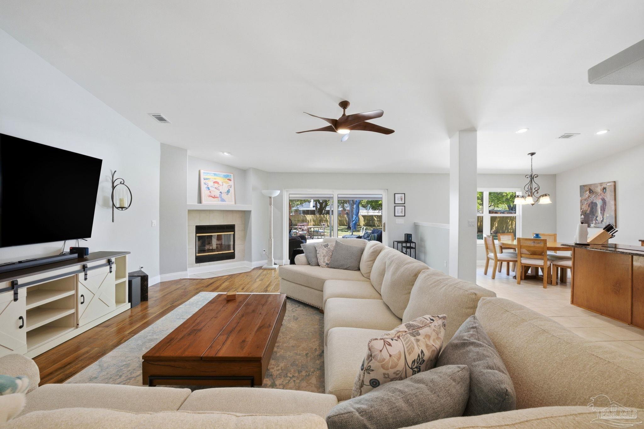 1959 Hawthorne Drive Navarre FL 32566