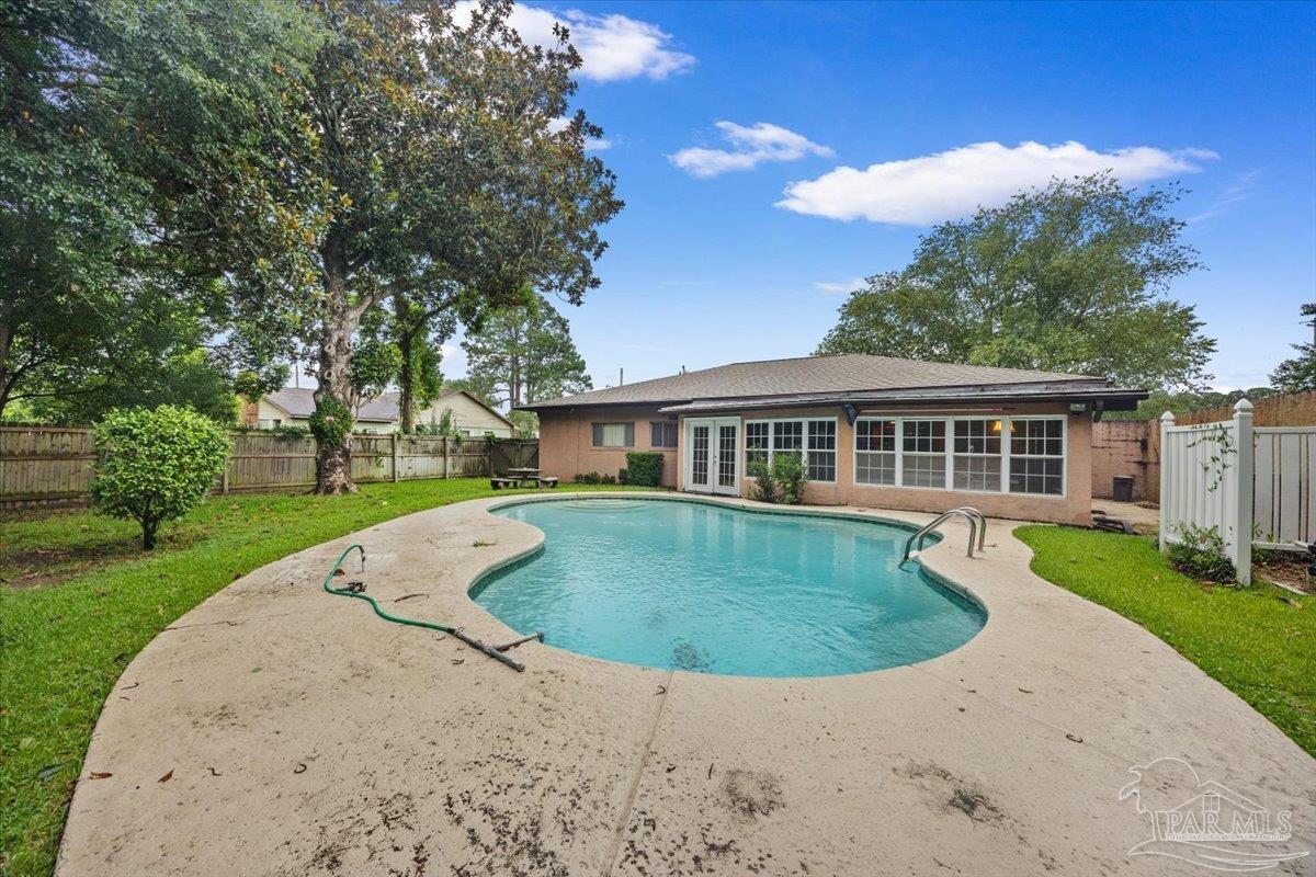 53 Adkinson Drive Pensacola FL 32506