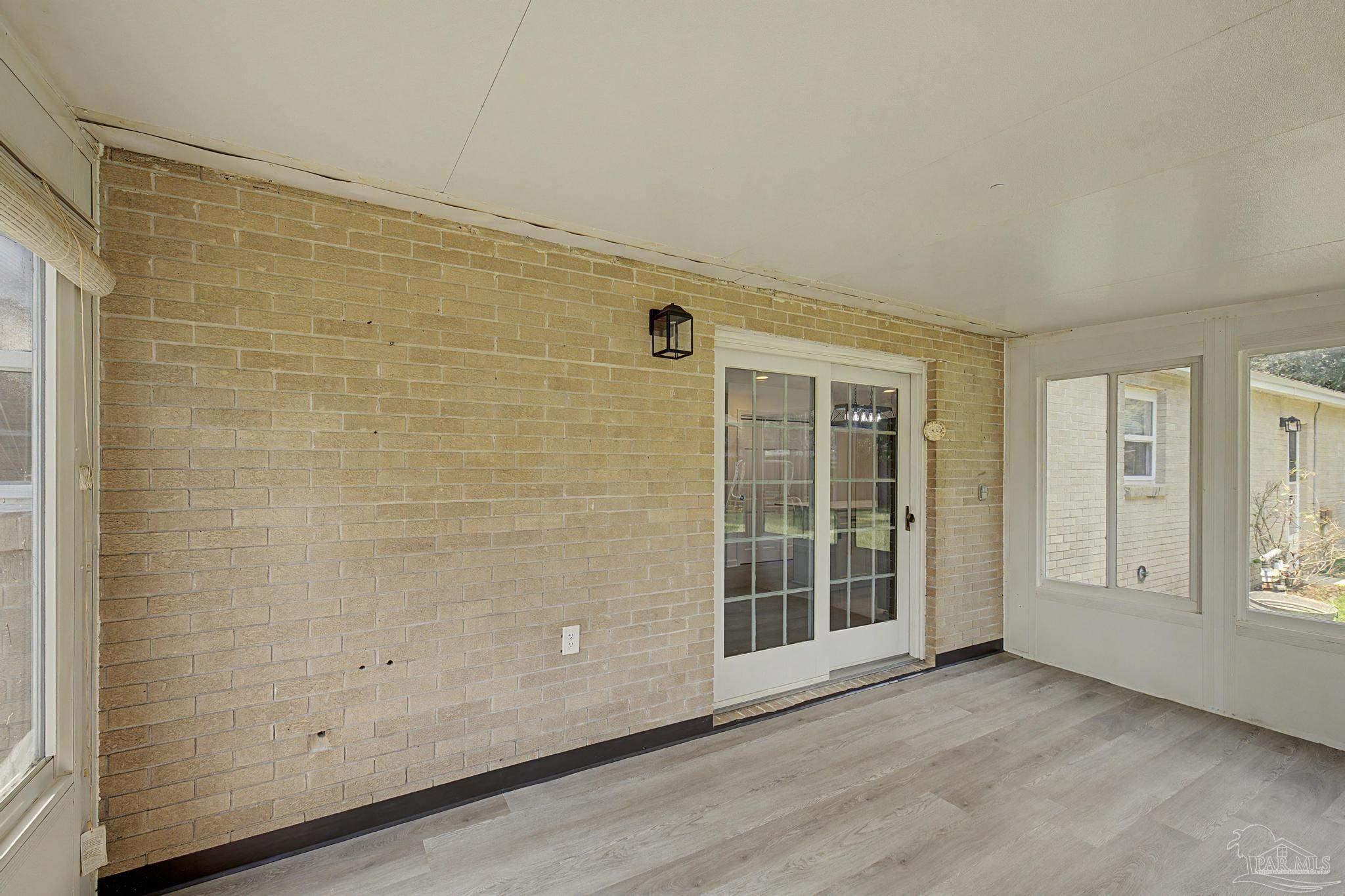 514 N 70th Avenue Pensacola FL 32506