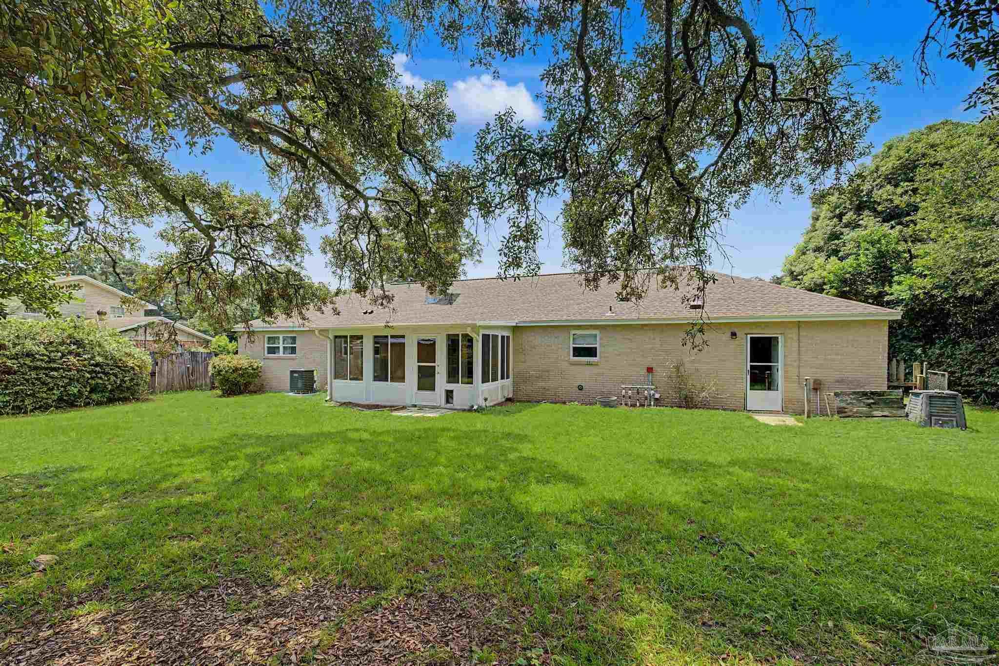 514 N 70th Avenue Pensacola FL 32506