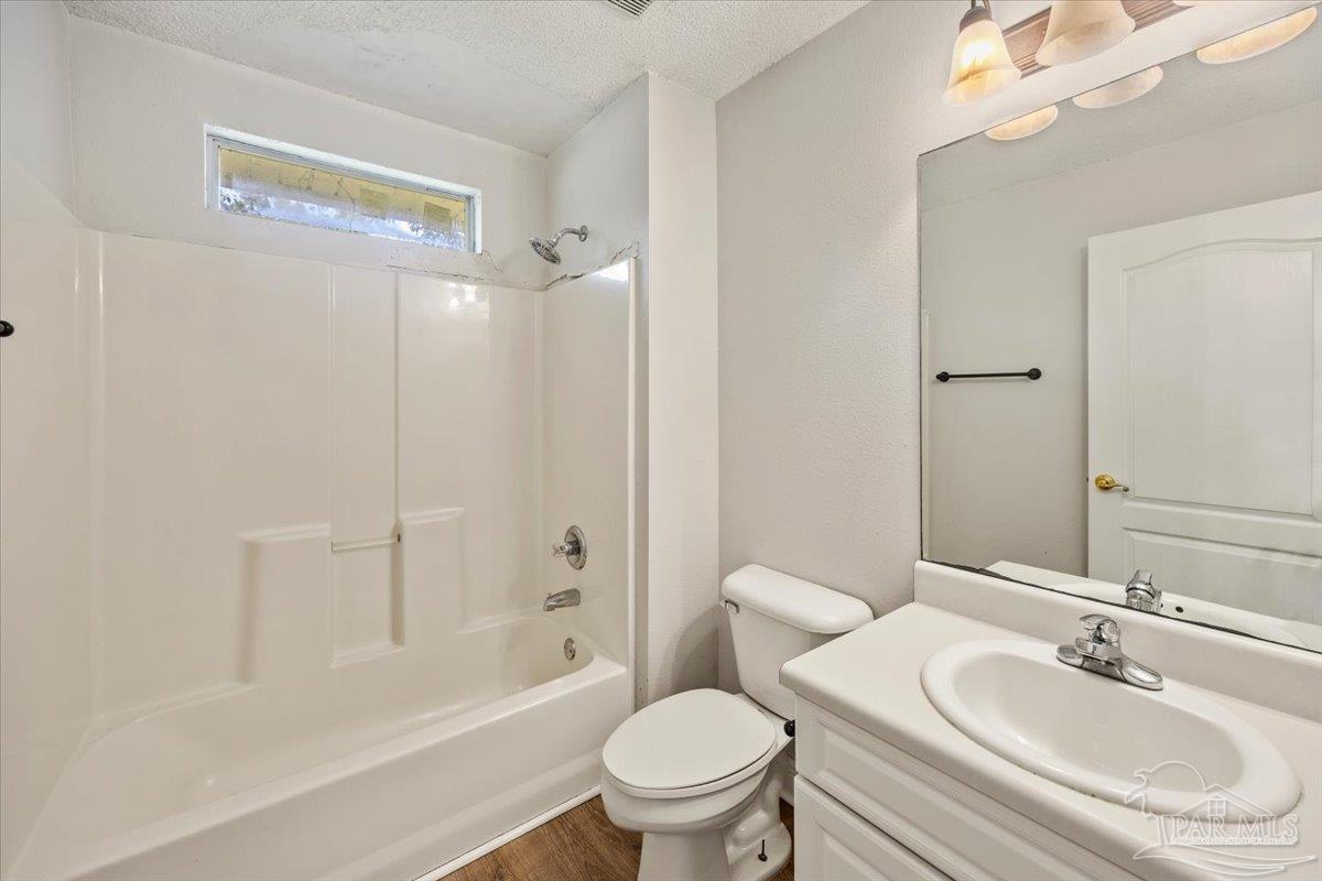 1060 Cobblestone Drive Pensacola FL 32514