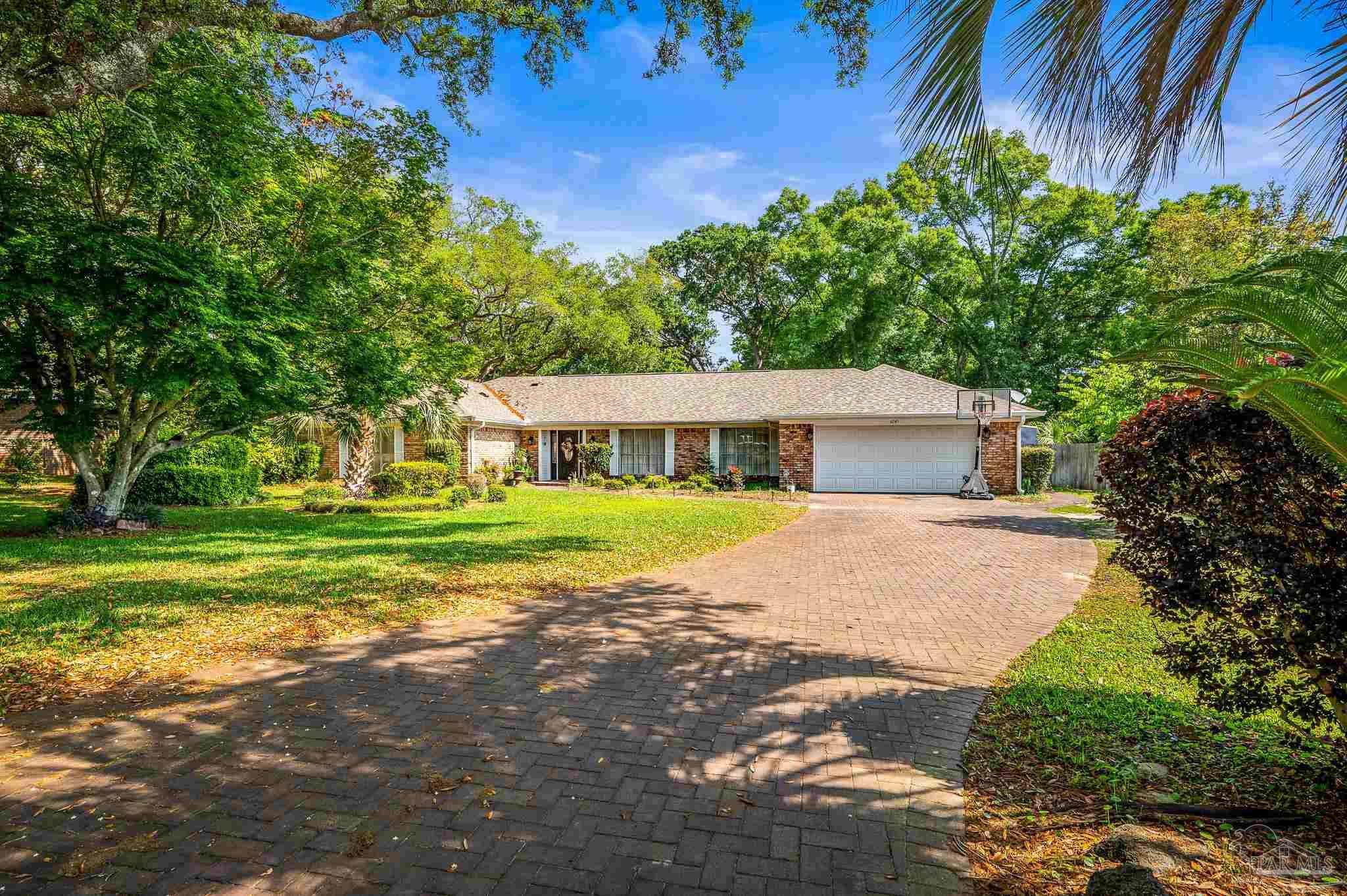 Pensacola FL, 6740 Bunker Hill Circle
