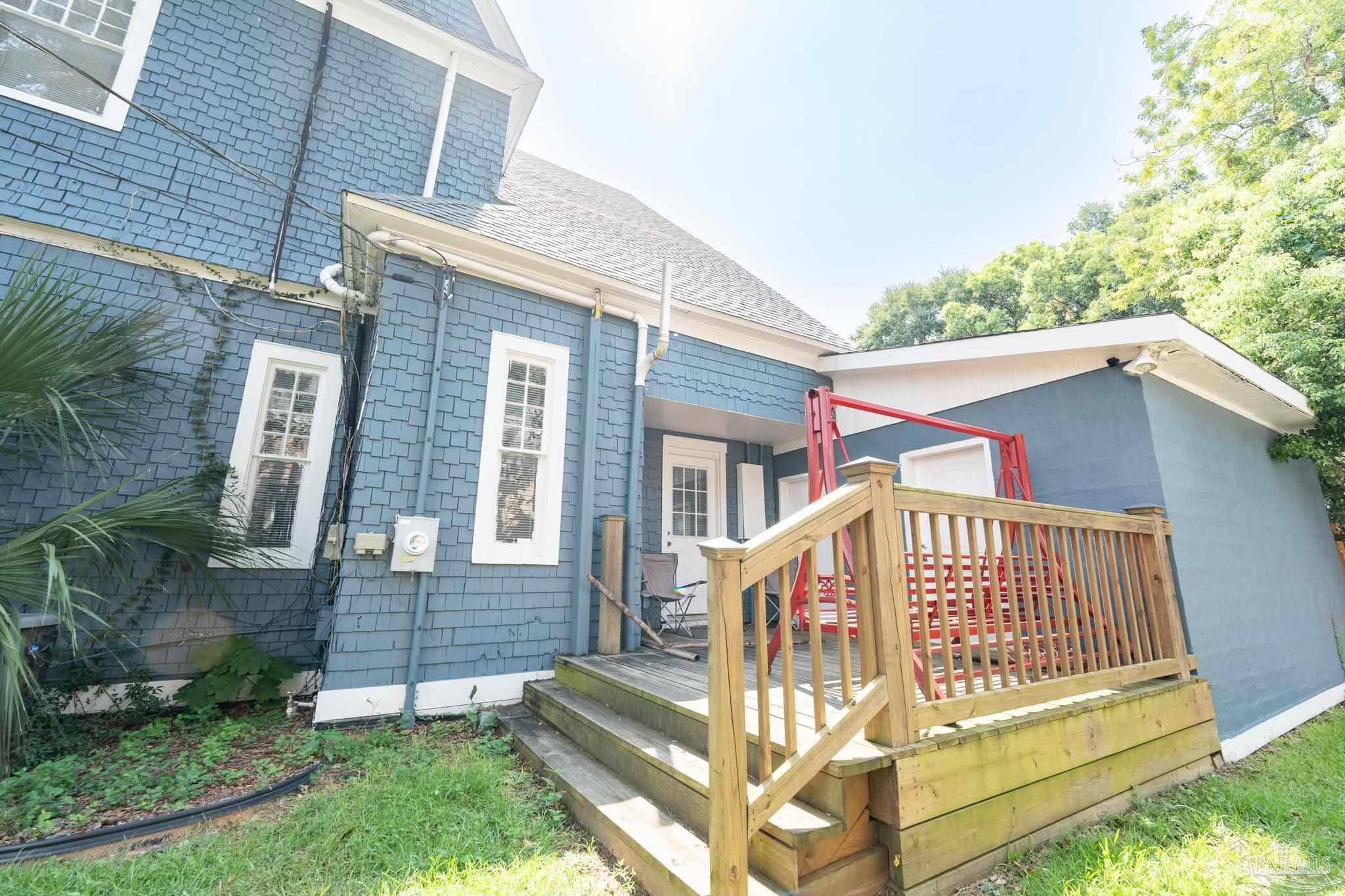 713 N Spring Street Pensacola FL 32501