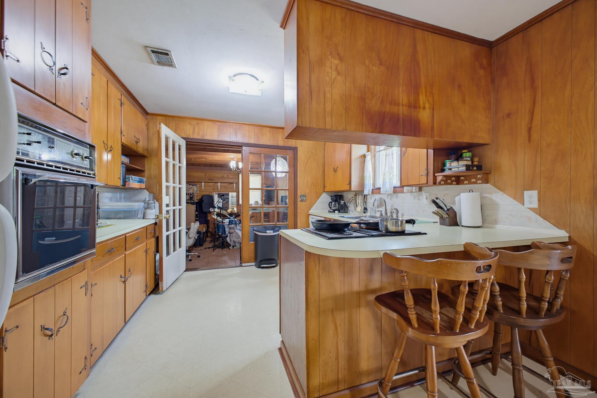 7412 Tippin Avenue Pensacola FL 32504
