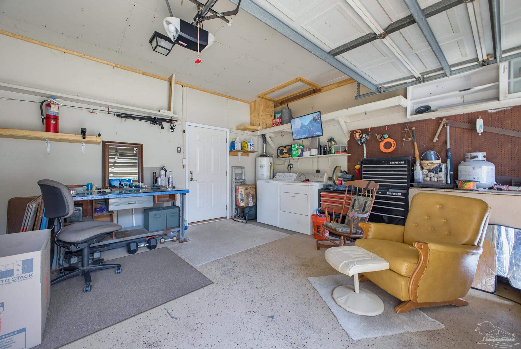 7412 Tippin Avenue Pensacola FL 32504