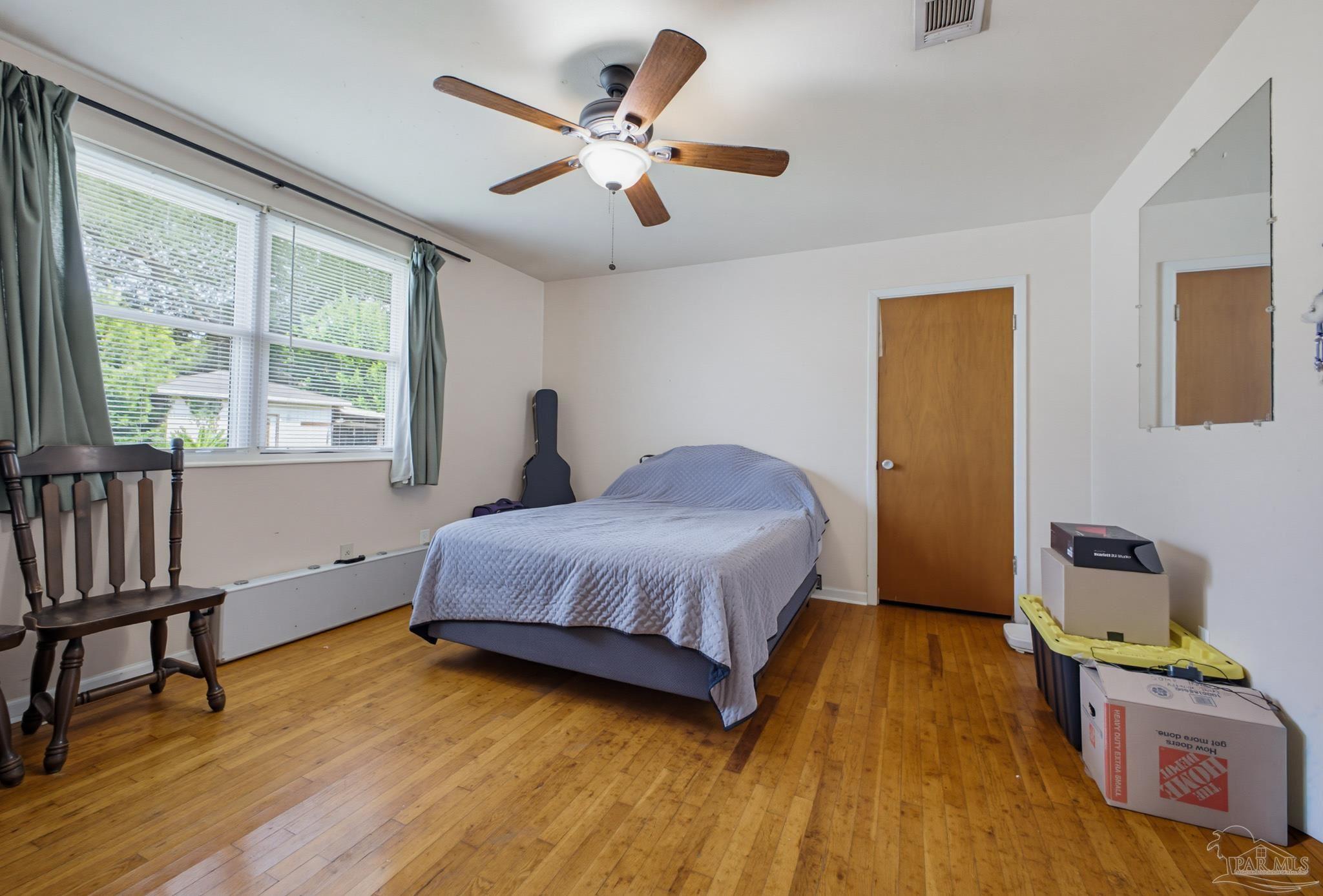 7412 Tippin Avenue Pensacola FL 32504