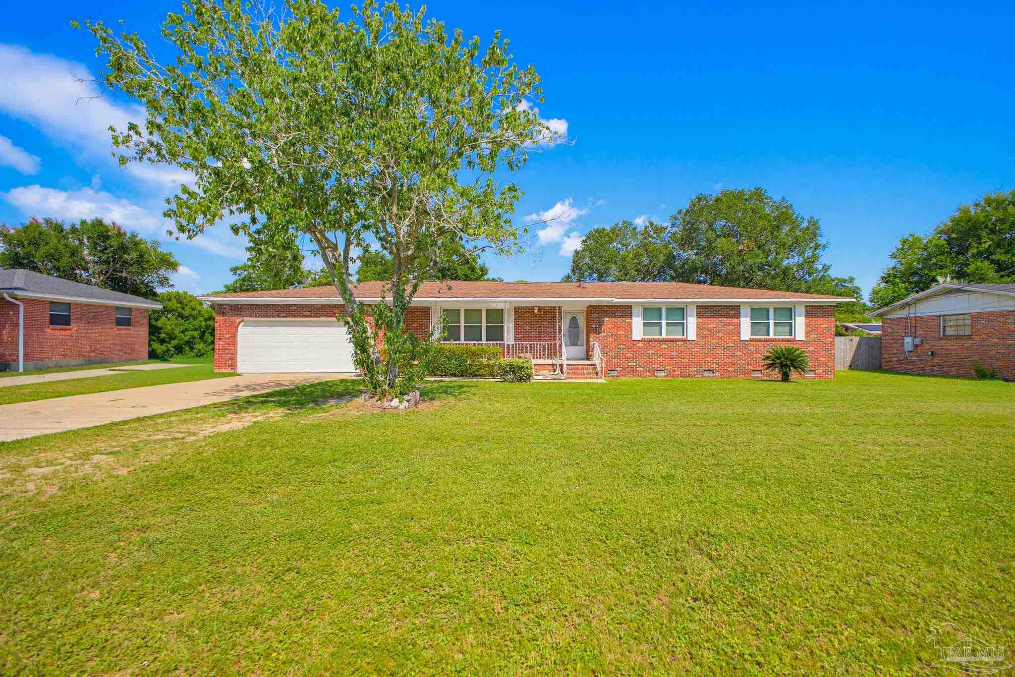 7412 Tippin Avenue Pensacola FL 32504
