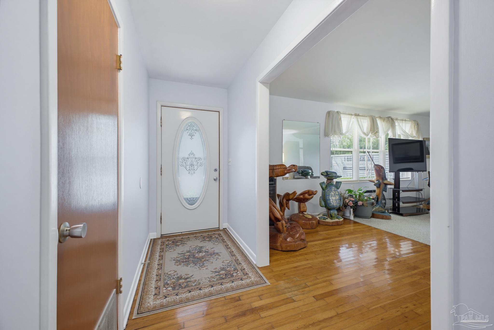 7412 Tippin Avenue Pensacola FL 32504