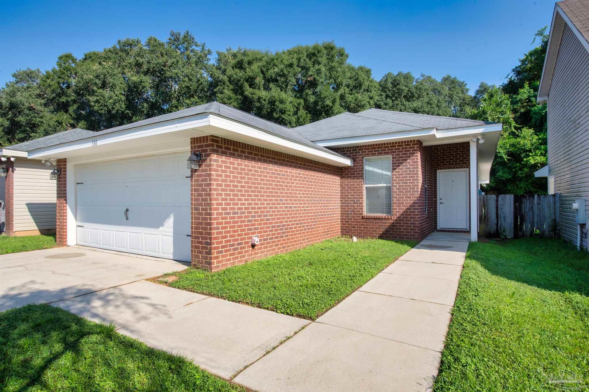 938 Aurelias Place Pensacola FL 32514