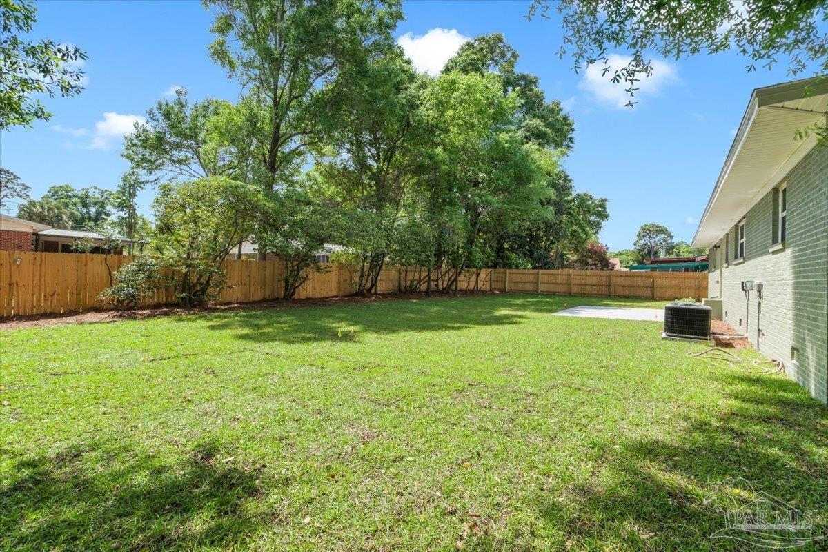 2023 Summit Boulevard Pensacola FL 32503