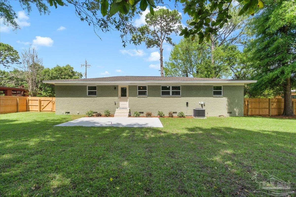 2023 Summit Boulevard Pensacola FL 32503