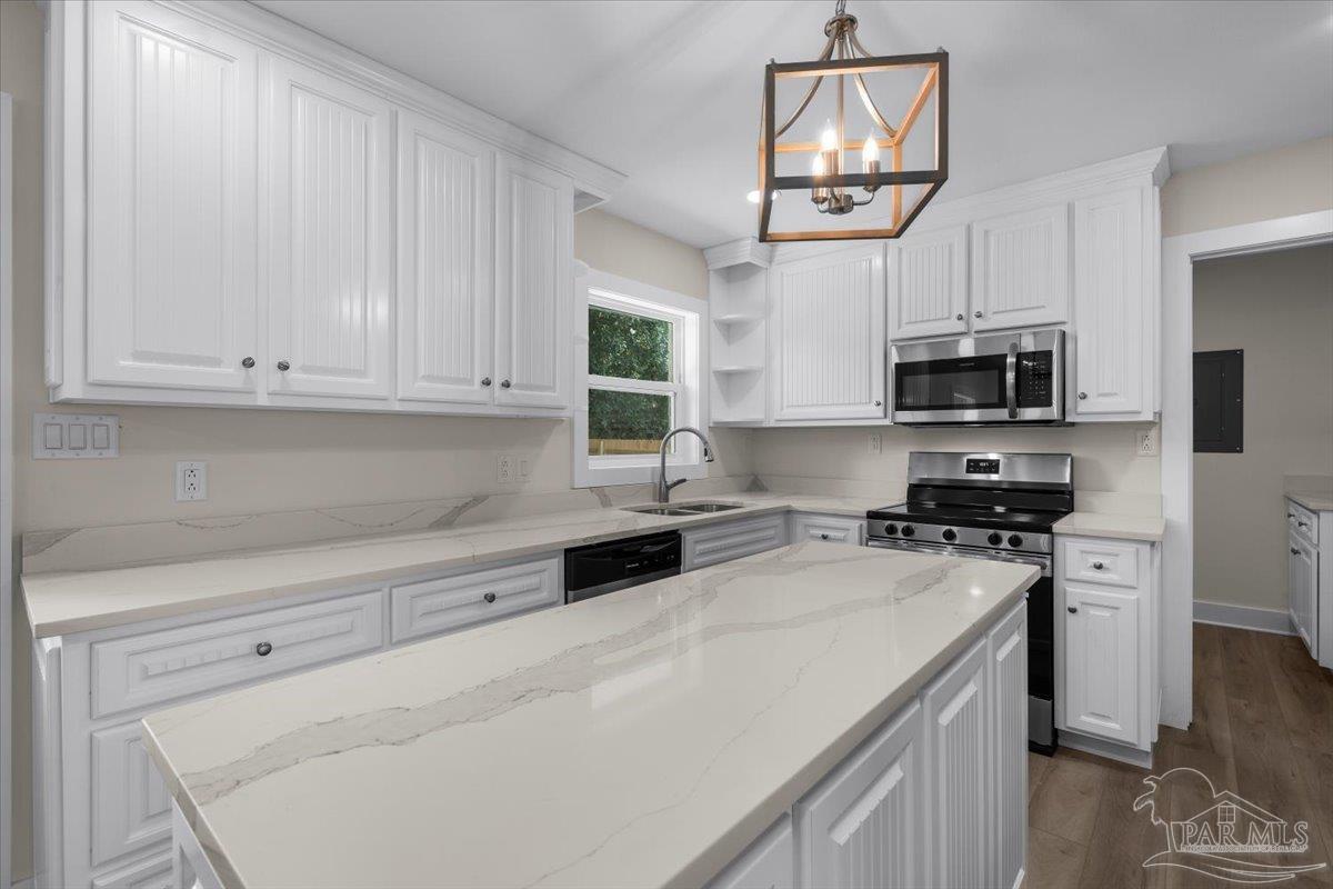 2023 Summit Boulevard Pensacola FL 32503