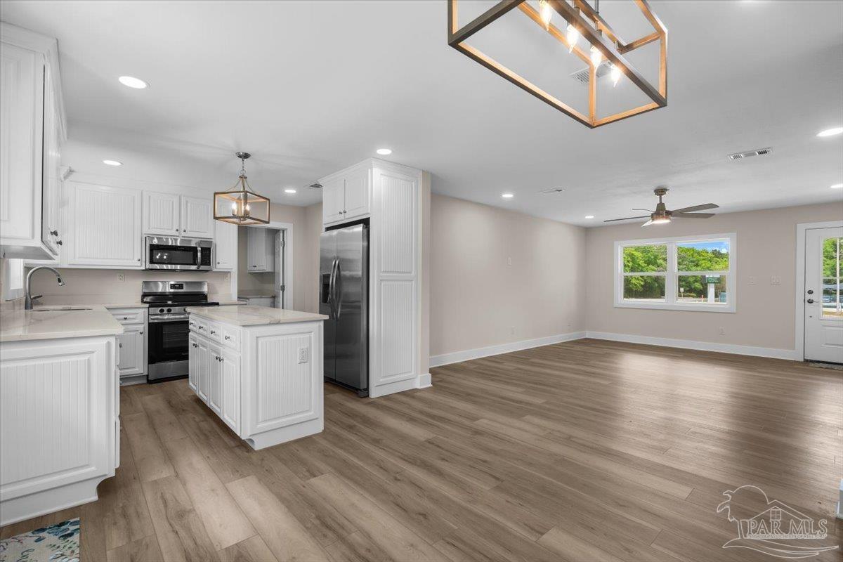 2023 Summit Boulevard Pensacola FL 32503
