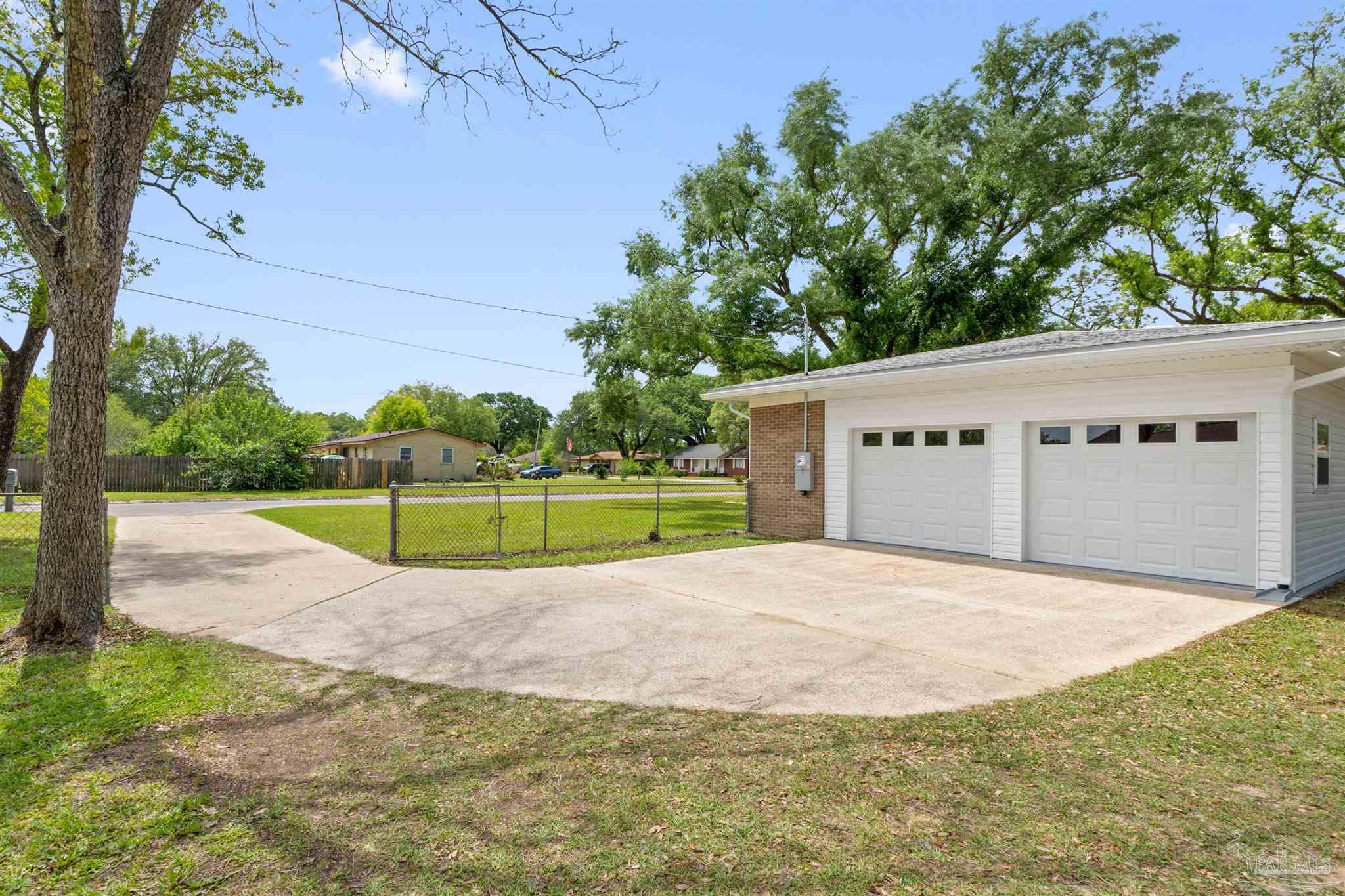 100 S Savannah Street Pensacola FL 32503