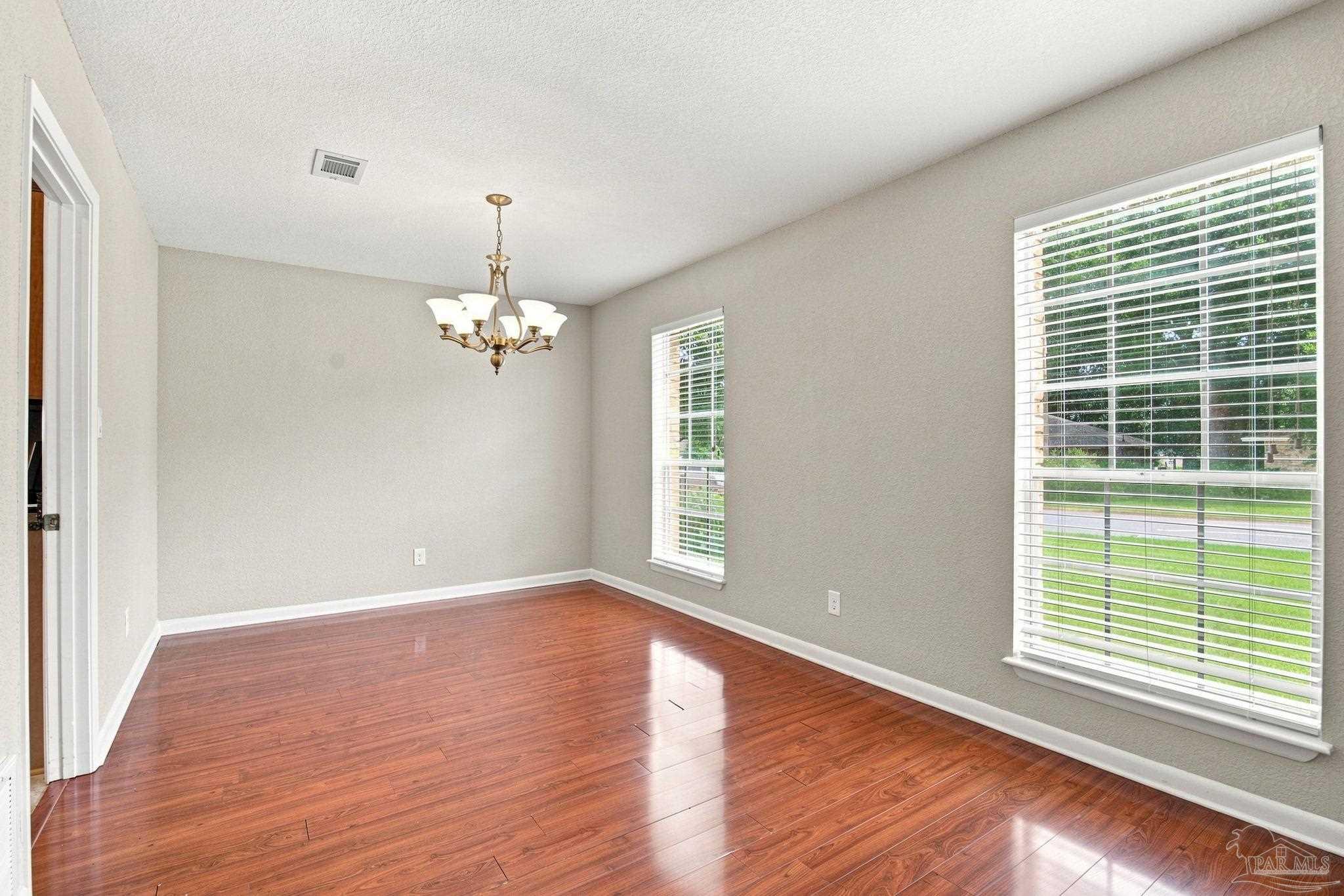 8221 Squire Road Pensacola FL 32514
