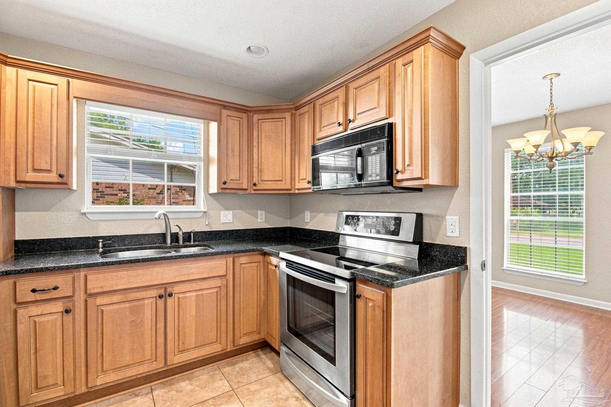8221 Squire Road Pensacola FL 32514