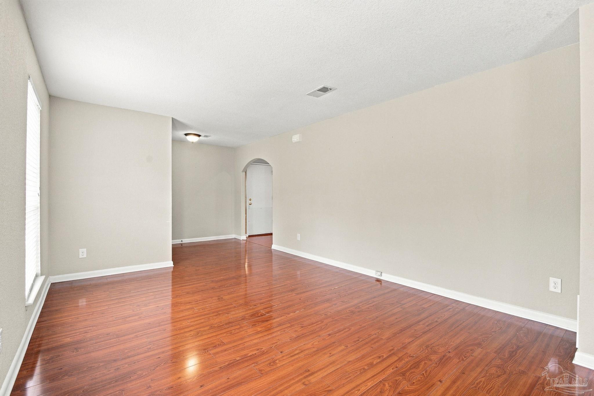 8221 Squire Road Pensacola FL 32514