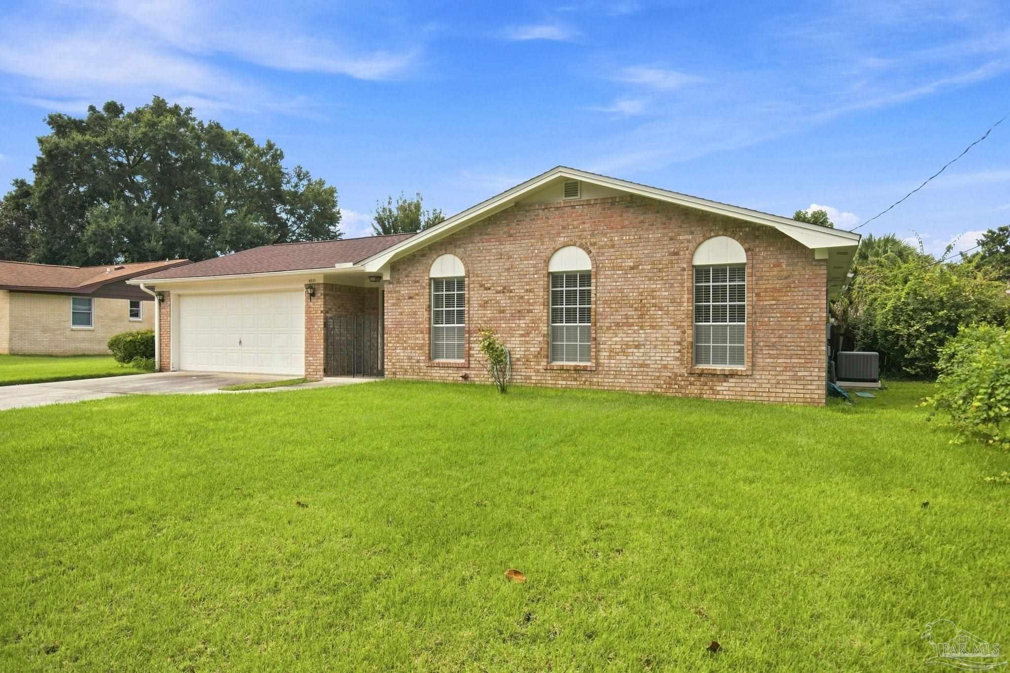 8221 Squire Road Pensacola FL 32514