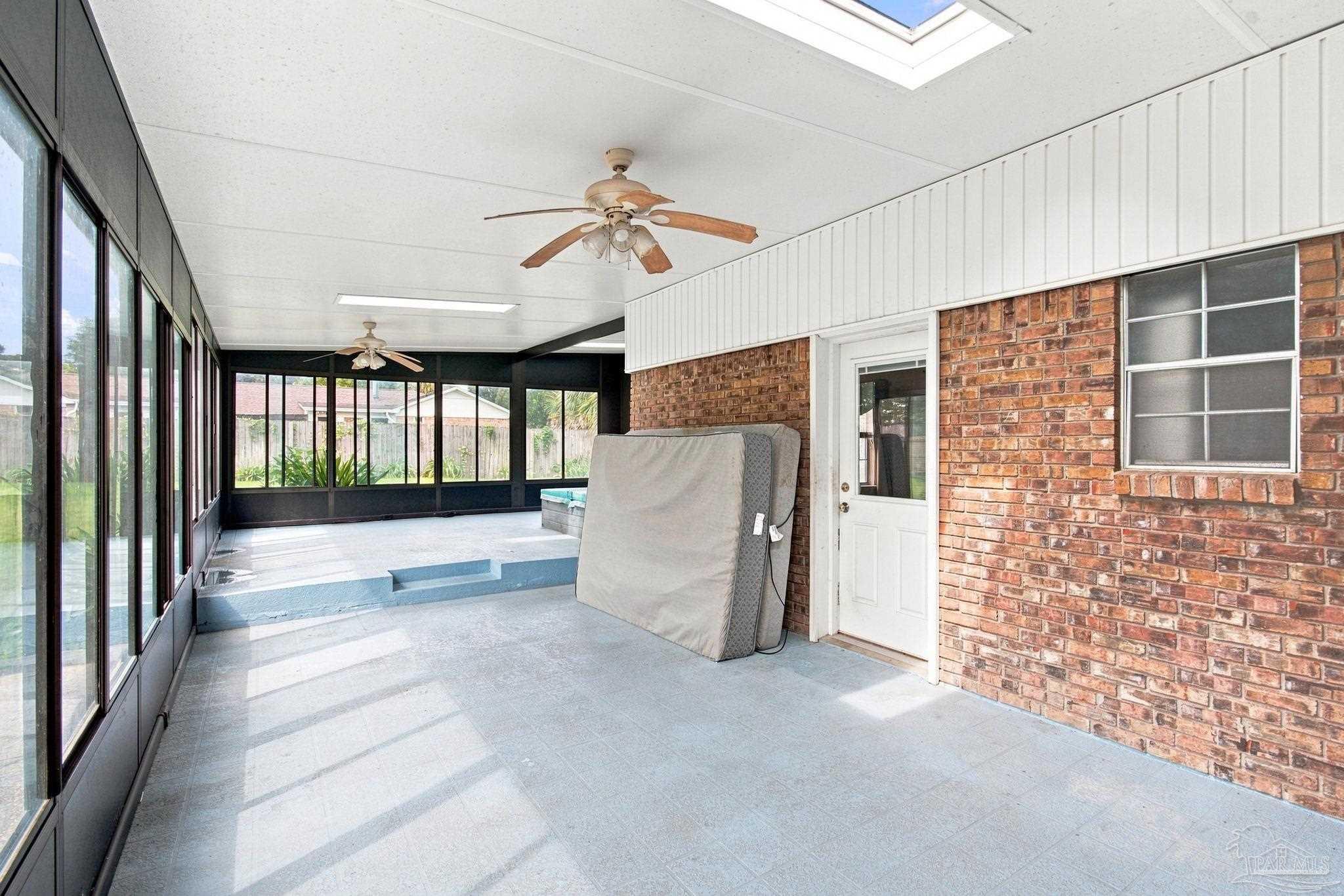 8221 Squire Road Pensacola FL 32514