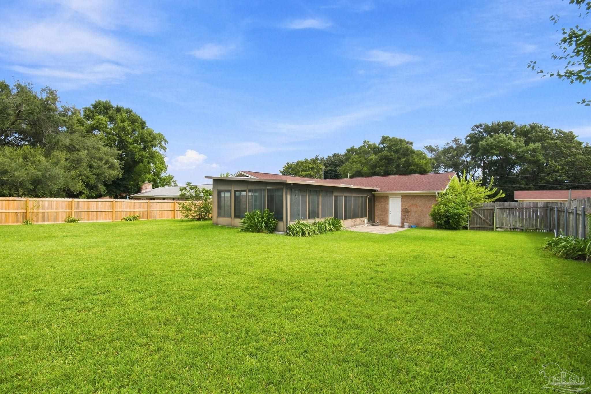 8221 Squire Road Pensacola FL 32514