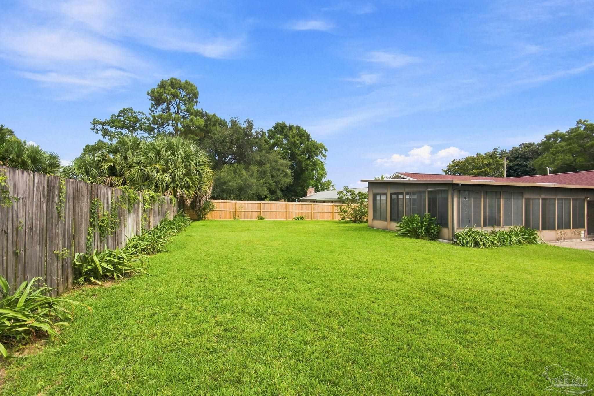 8221 Squire Road Pensacola FL 32514