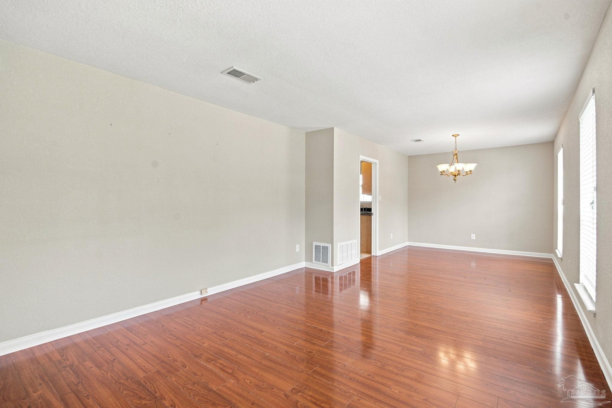 8221 Squire Road Pensacola FL 32514