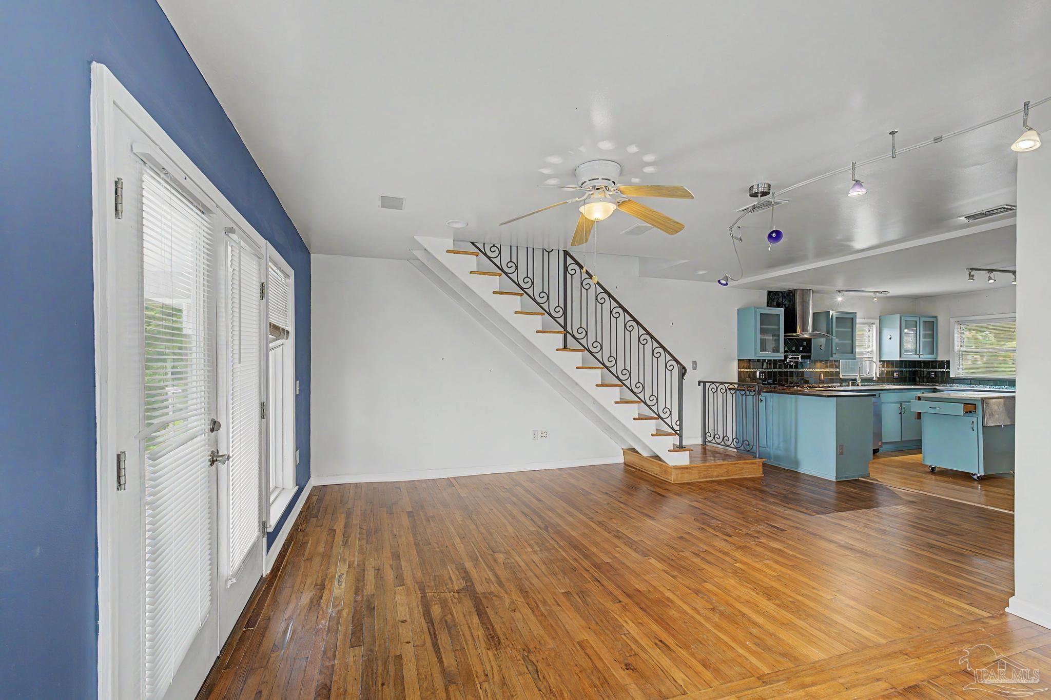 208 Pinewood Lane Pensacola FL 32507