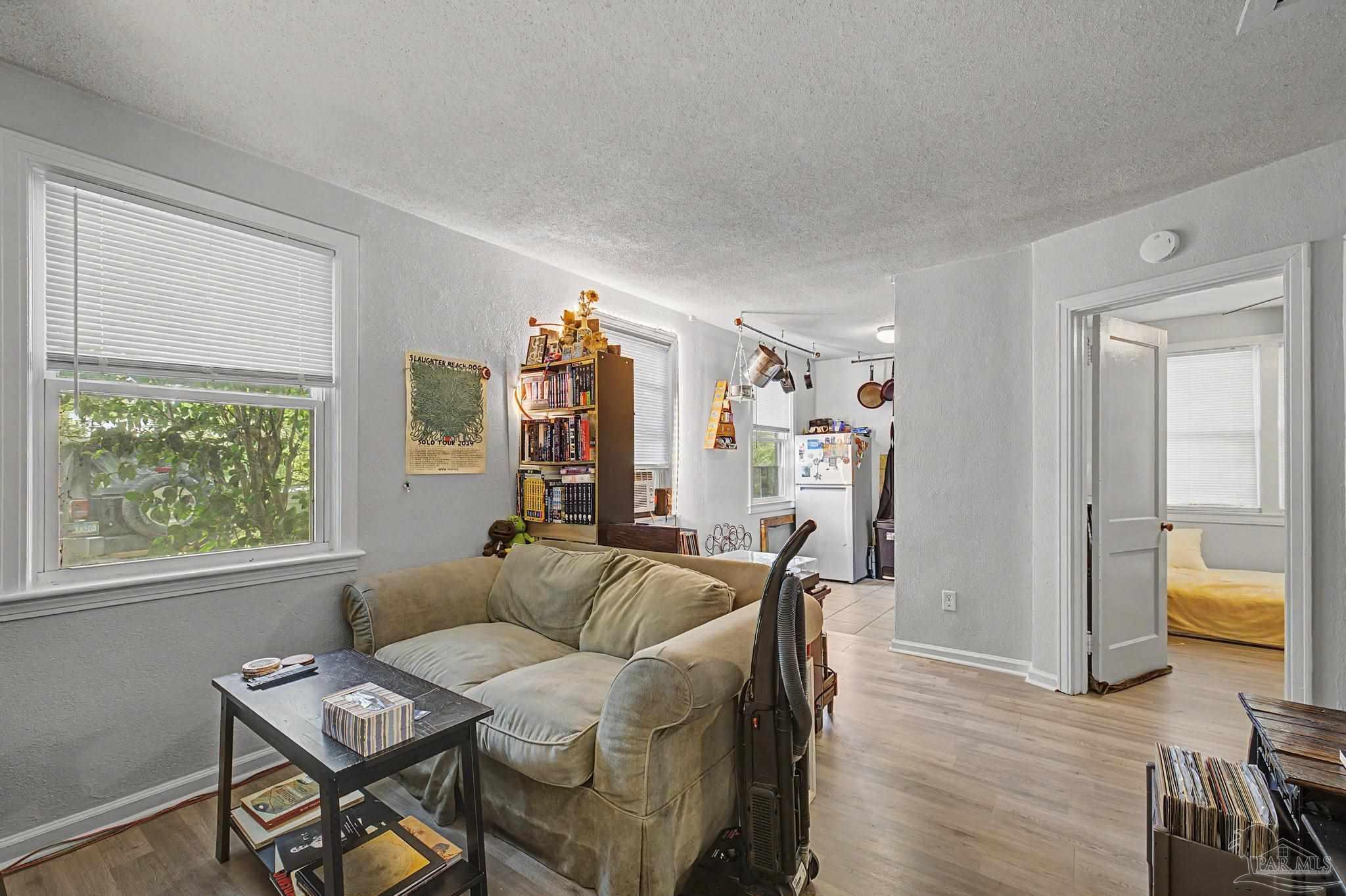 208 Pinewood Lane Pensacola FL 32507