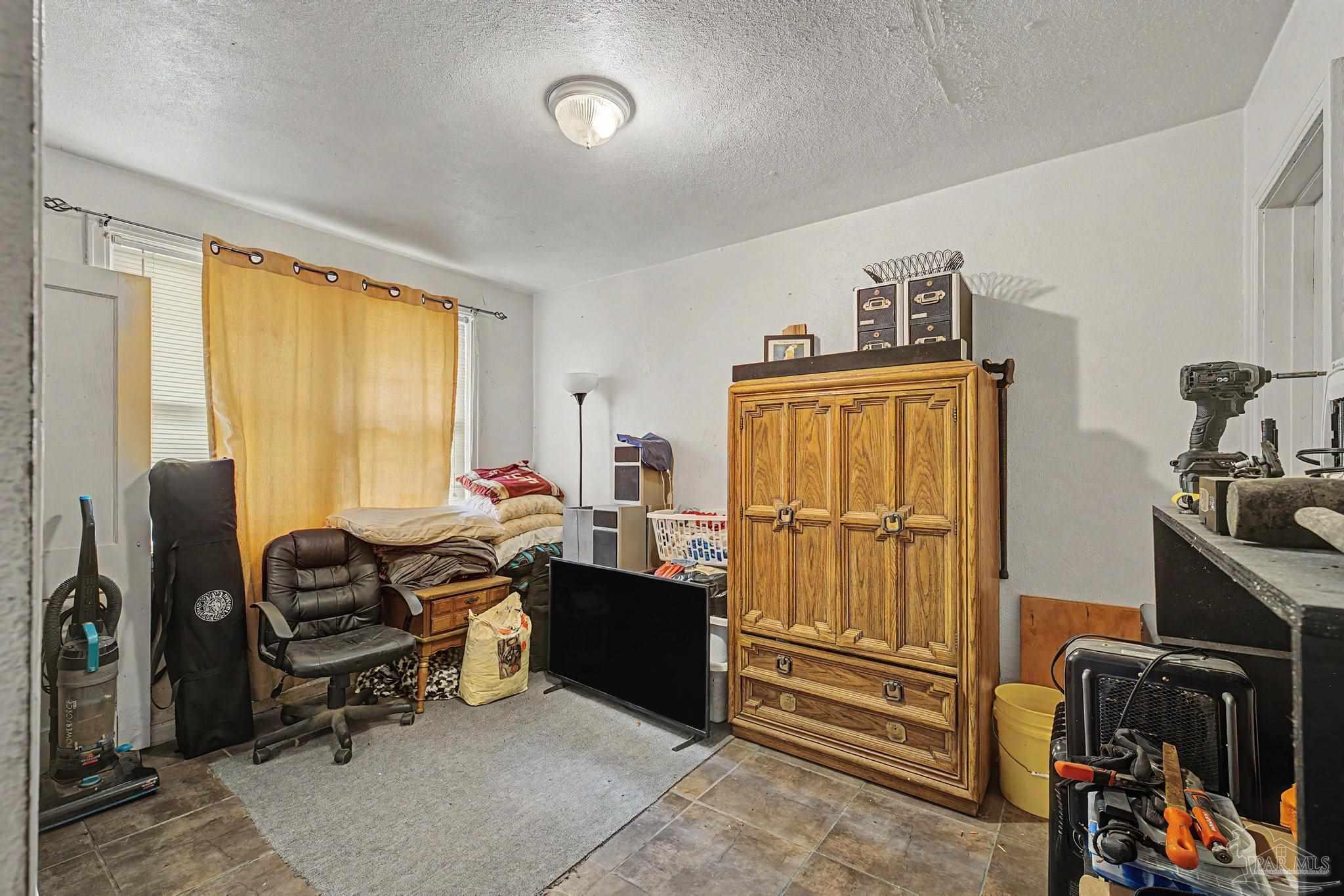 208 Pinewood Lane Pensacola FL 32507