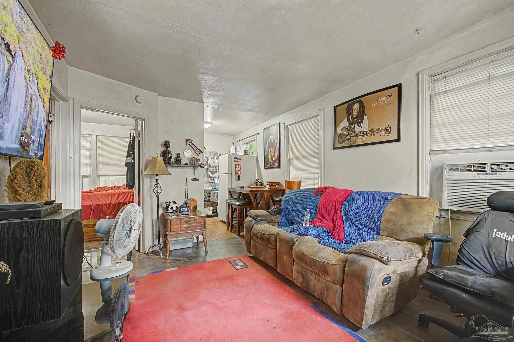 208 Pinewood Lane Pensacola FL 32507
