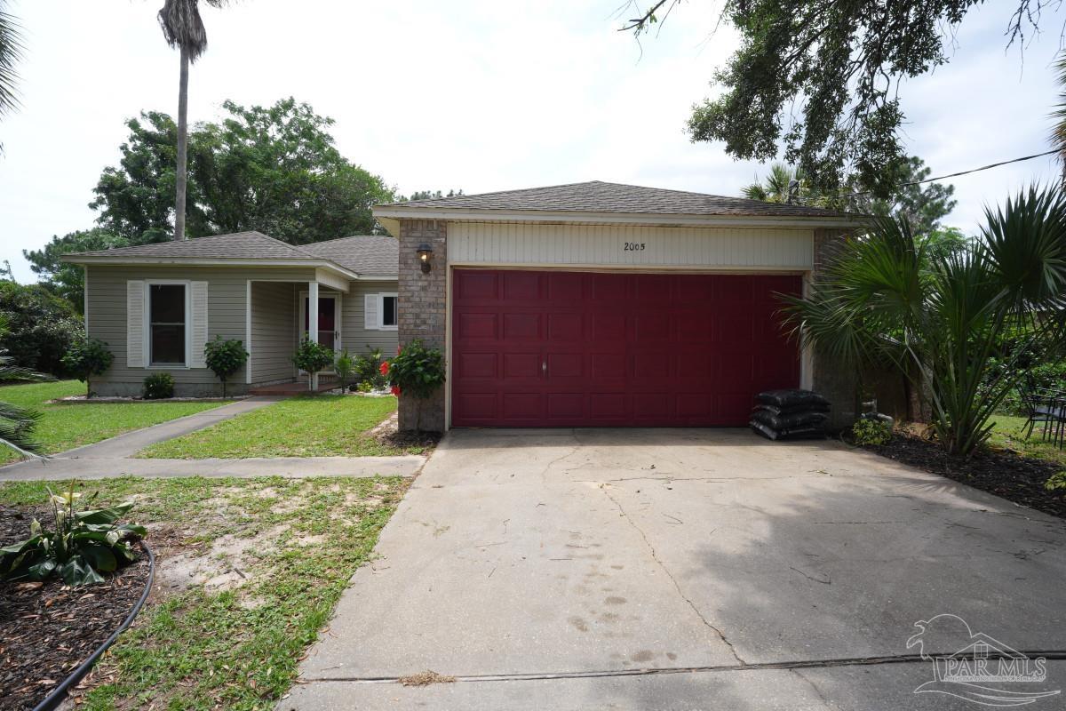 2005 Commodore Drive Navarre FL 32566