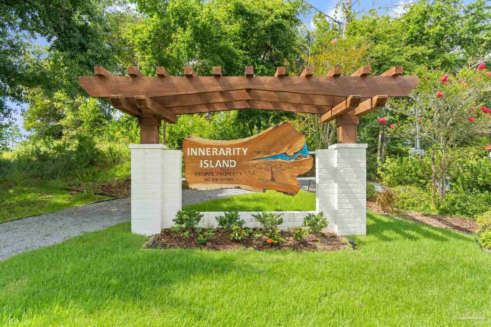5469 North Shore Road Pensacola FL 32507