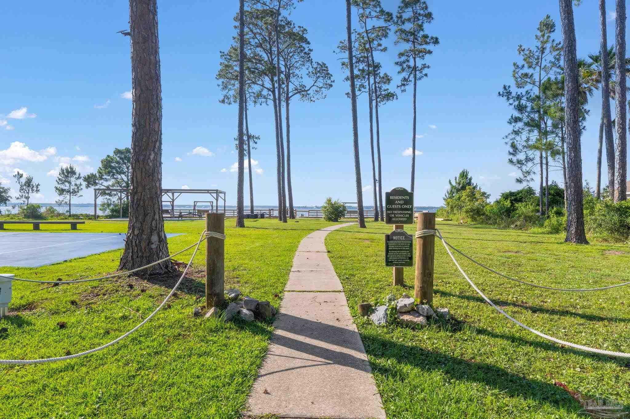 5469 North Shore Road Pensacola FL 32507