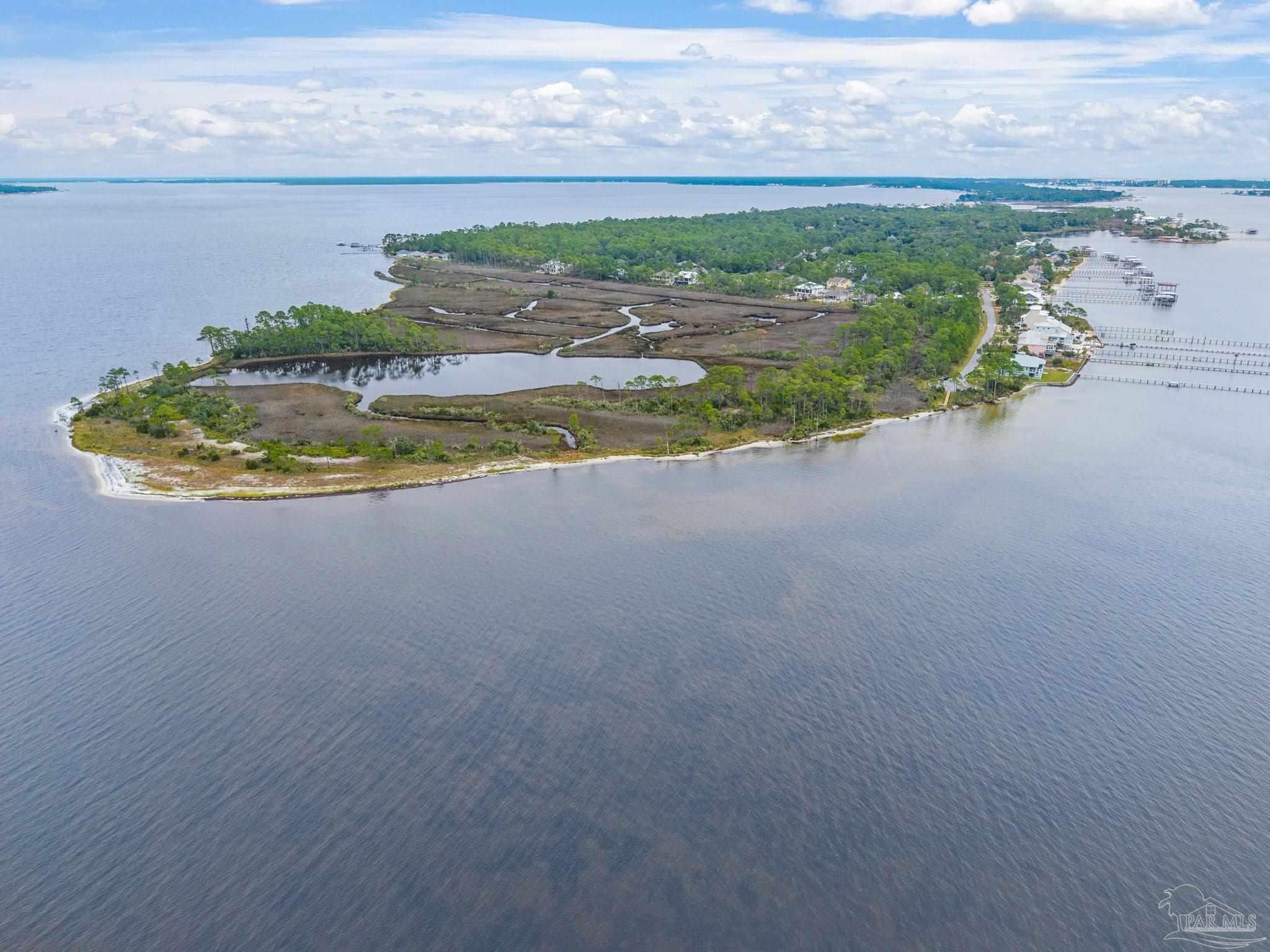 5469 North Shore Road Pensacola FL 32507